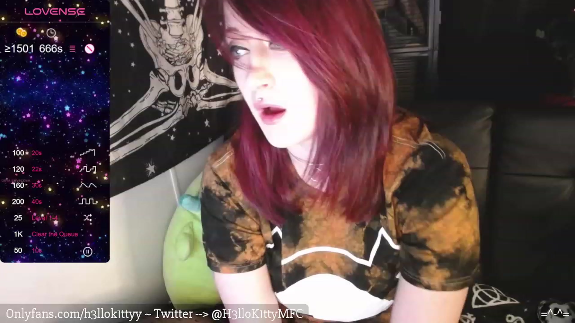 Gallery image thumbnail from H3llok1tty's myfreecams stream on, 02/12/2024, 09:47 image 16 of 20