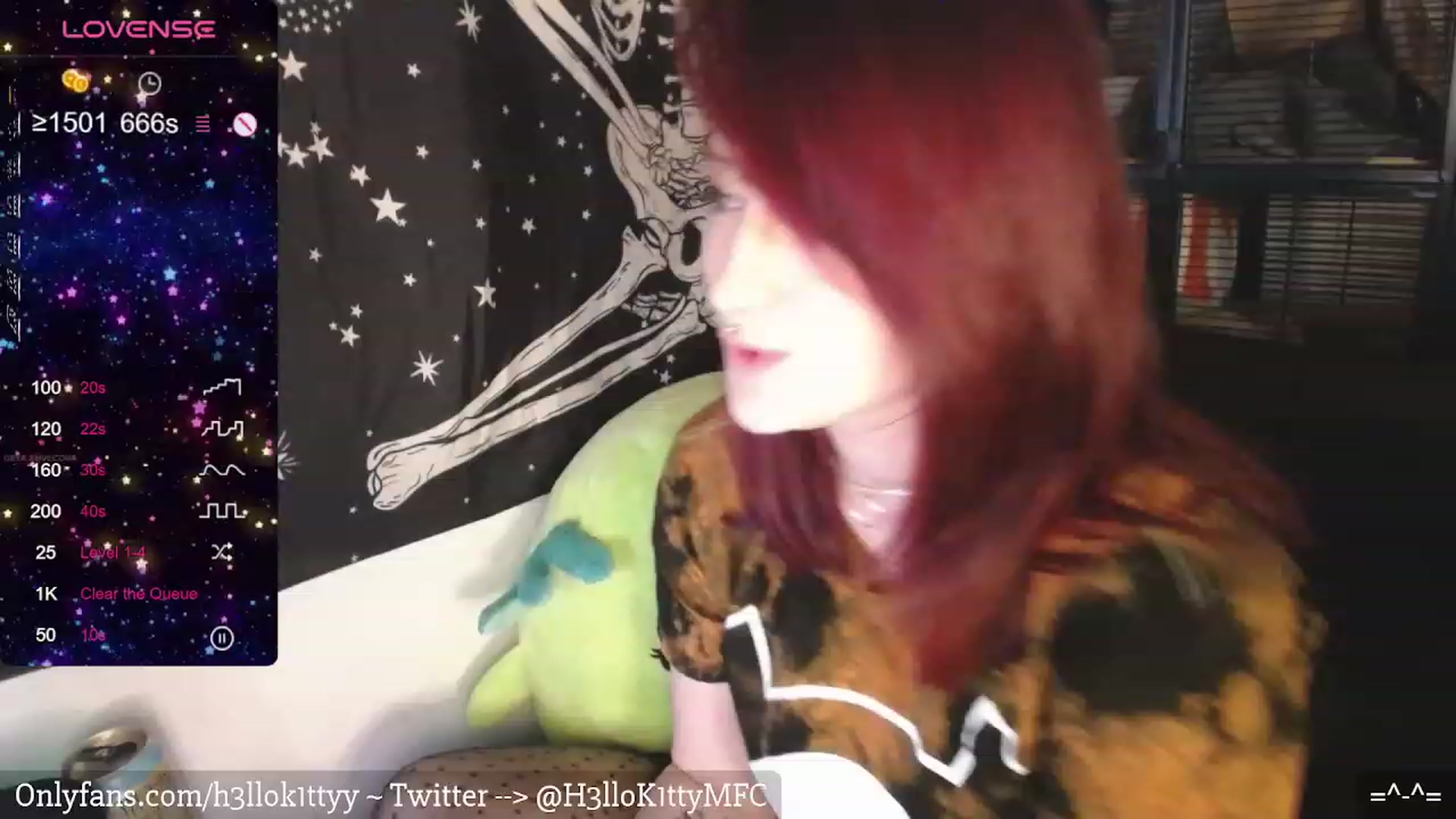 Gallery image thumbnail from H3llok1tty's myfreecams stream on, 02/12/2024, 10:51 image 4 of 20