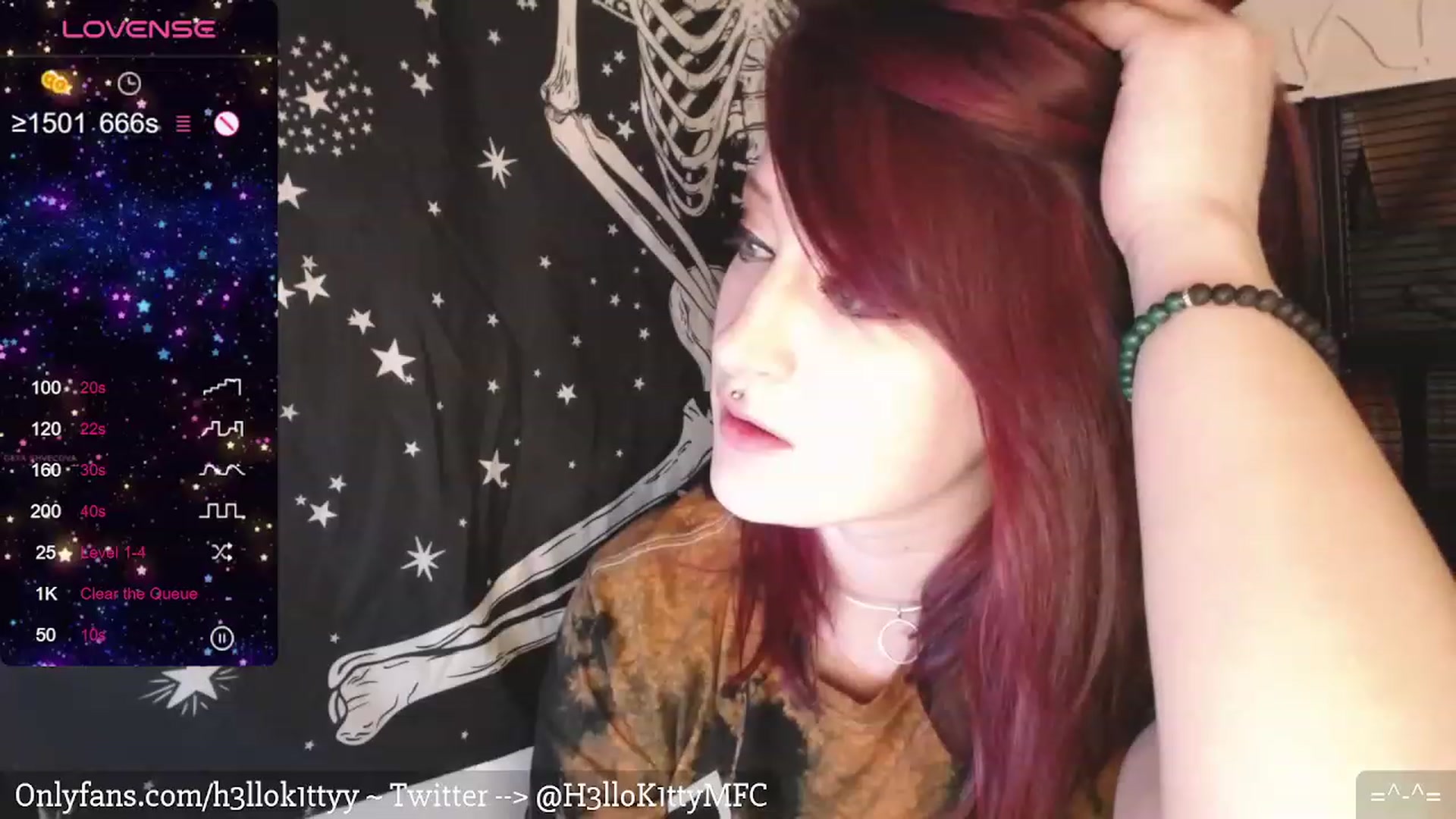 Gallery image thumbnail from H3llok1tty's myfreecams stream on, 02/12/2024, 12:08 image 11 of 20