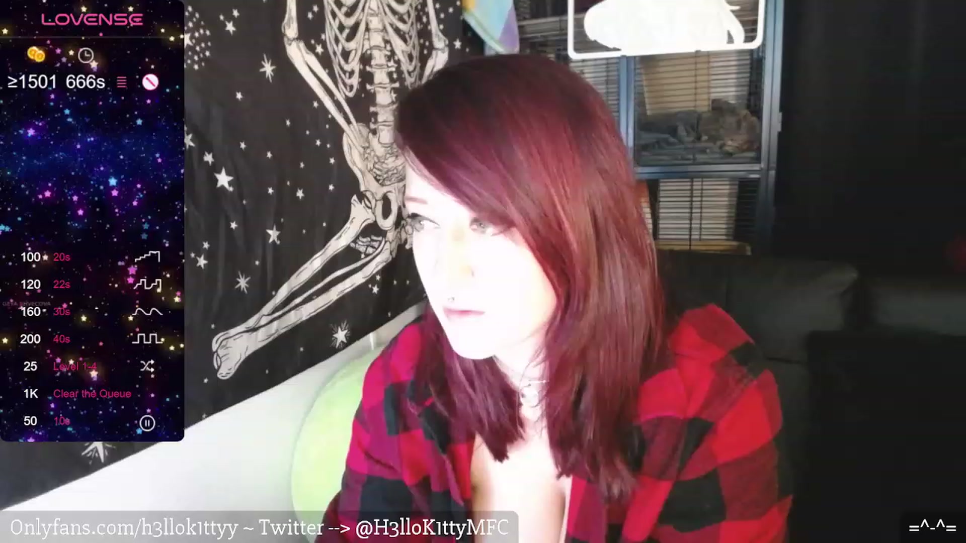 Gallery image thumbnail from H3llok1tty's myfreecams stream on, 02/14/2024, 12:02 image 1 of 20