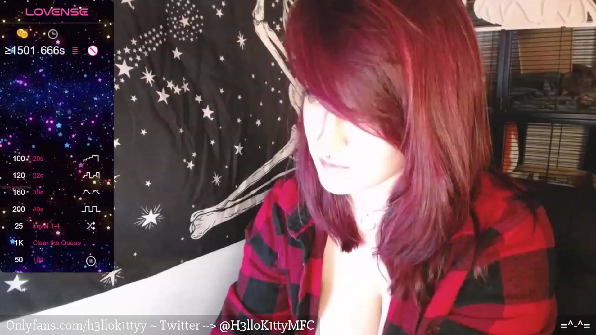 Gallery image thumbnail from H3llok1tty's myfreecams stream on, 02/14/2024, 12:02 image 3 of 20
