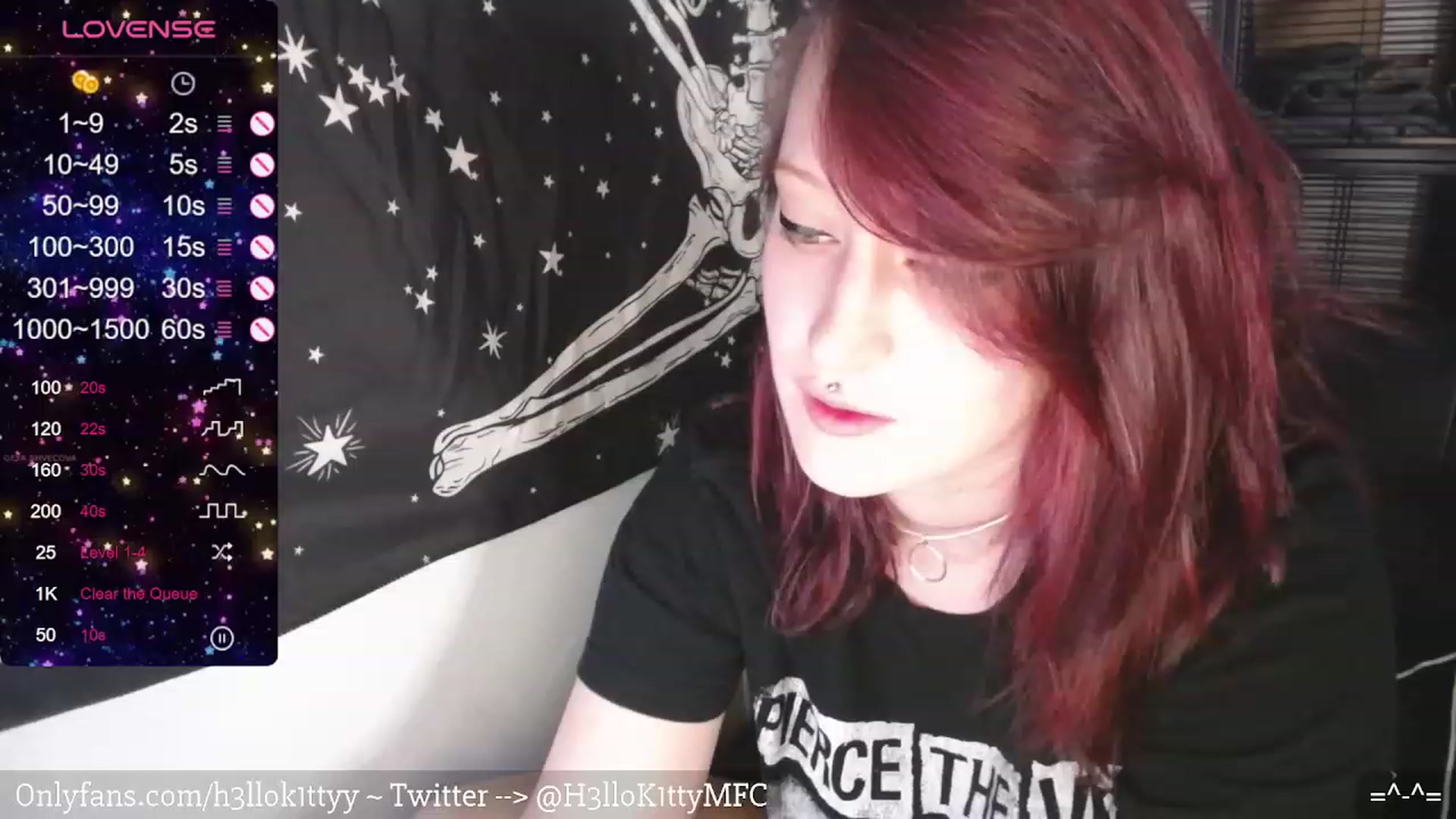 Gallery image thumbnail from H3llok1tty's myfreecams stream on, 02/16/2024, 12:36 image 9 of 20