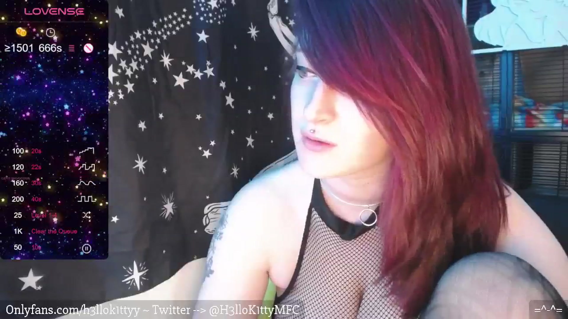 Gallery image thumbnail from H3llok1tty's myfreecams stream on, 02/18/2024, 13:51 image 15 of 20
