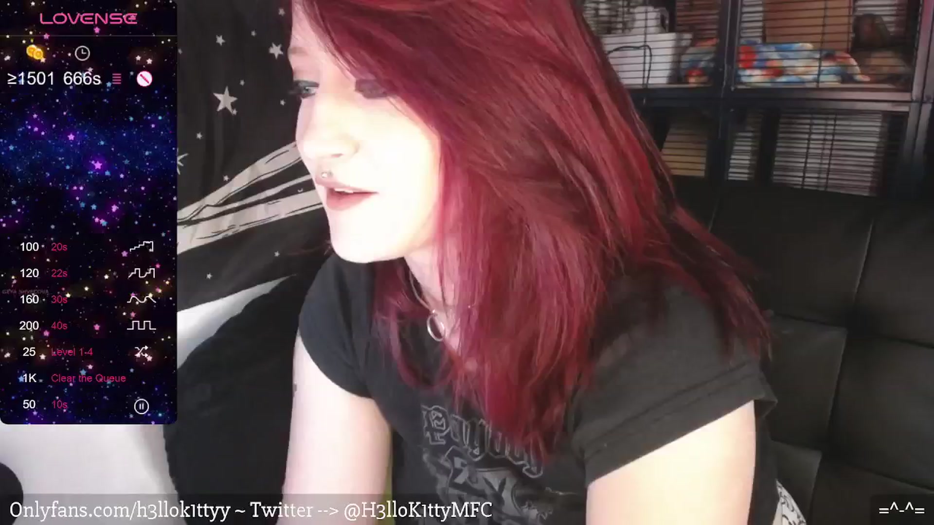 Gallery image thumbnail from H3llok1tty's myfreecams stream on, 02/28/2024, 11:05 image 10 of 20