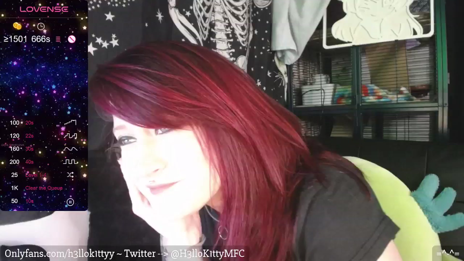 Gallery image thumbnail from H3llok1tty's myfreecams stream on, 02/28/2024, 11:05 image 19 of 20