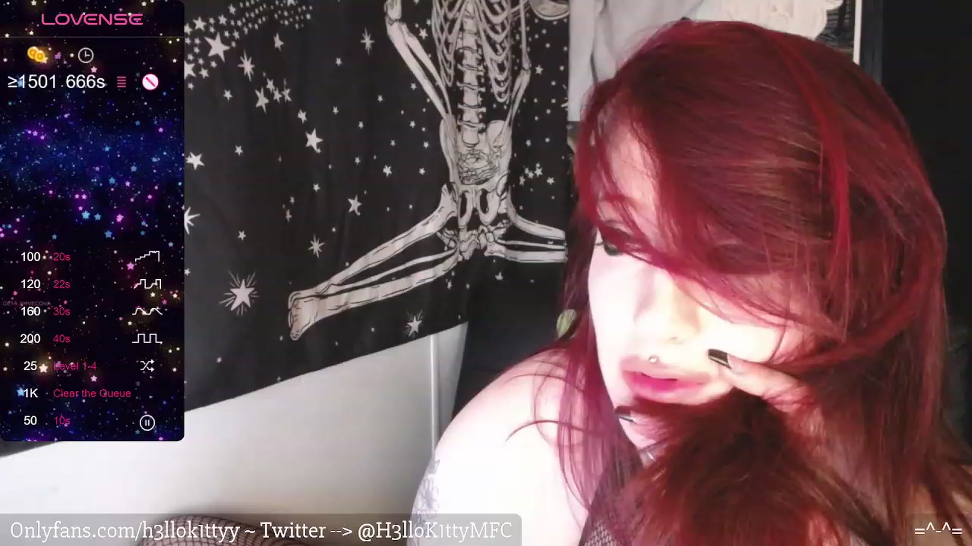 Gallery image thumbnail from H3llok1tty's myfreecams stream on, 03/02/2024, 11:02 image 13 of 20