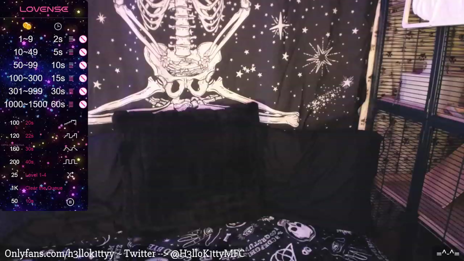 Gallery image thumbnail from H3llok1tty's myfreecams stream on, 03/05/2024, 11:13 image 4 of 20