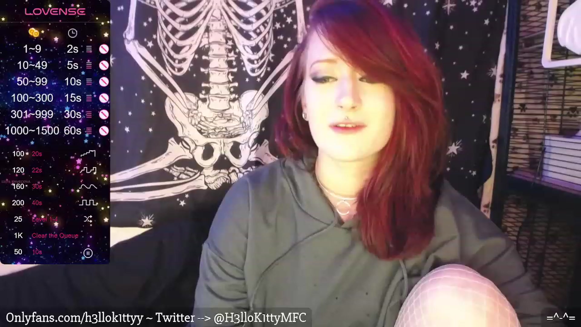 Gallery image thumbnail from H3llok1tty's myfreecams stream on, 03/05/2024, 11:13 image 13 of 20