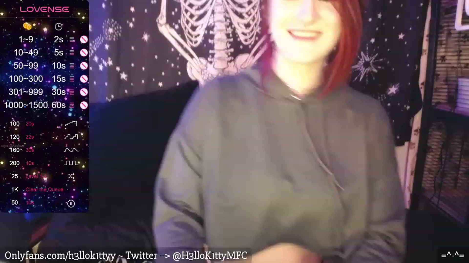 Gallery image thumbnail from H3llok1tty's myfreecams stream on, 03/05/2024, 11:13 image 15 of 20