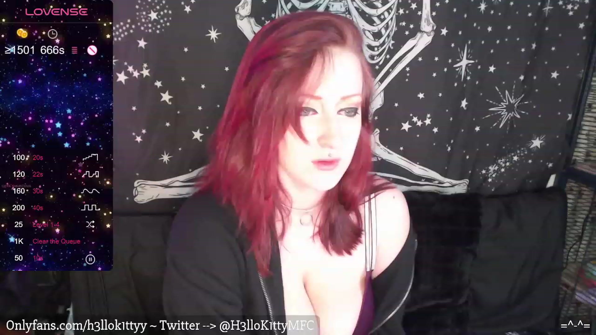 Gallery image thumbnail from H3llok1tty's myfreecams stream on, 03/08/2024, 11:05 image 3 of 20