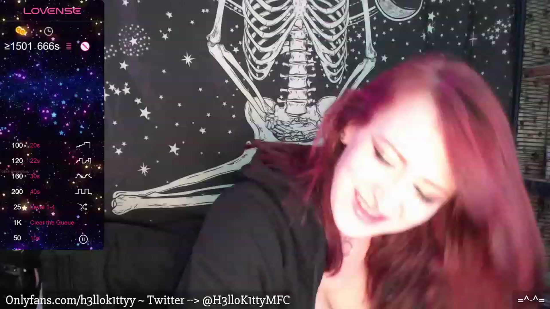 Gallery image thumbnail from H3llok1tty's myfreecams stream on, 03/08/2024, 11:05 image 2 of 20