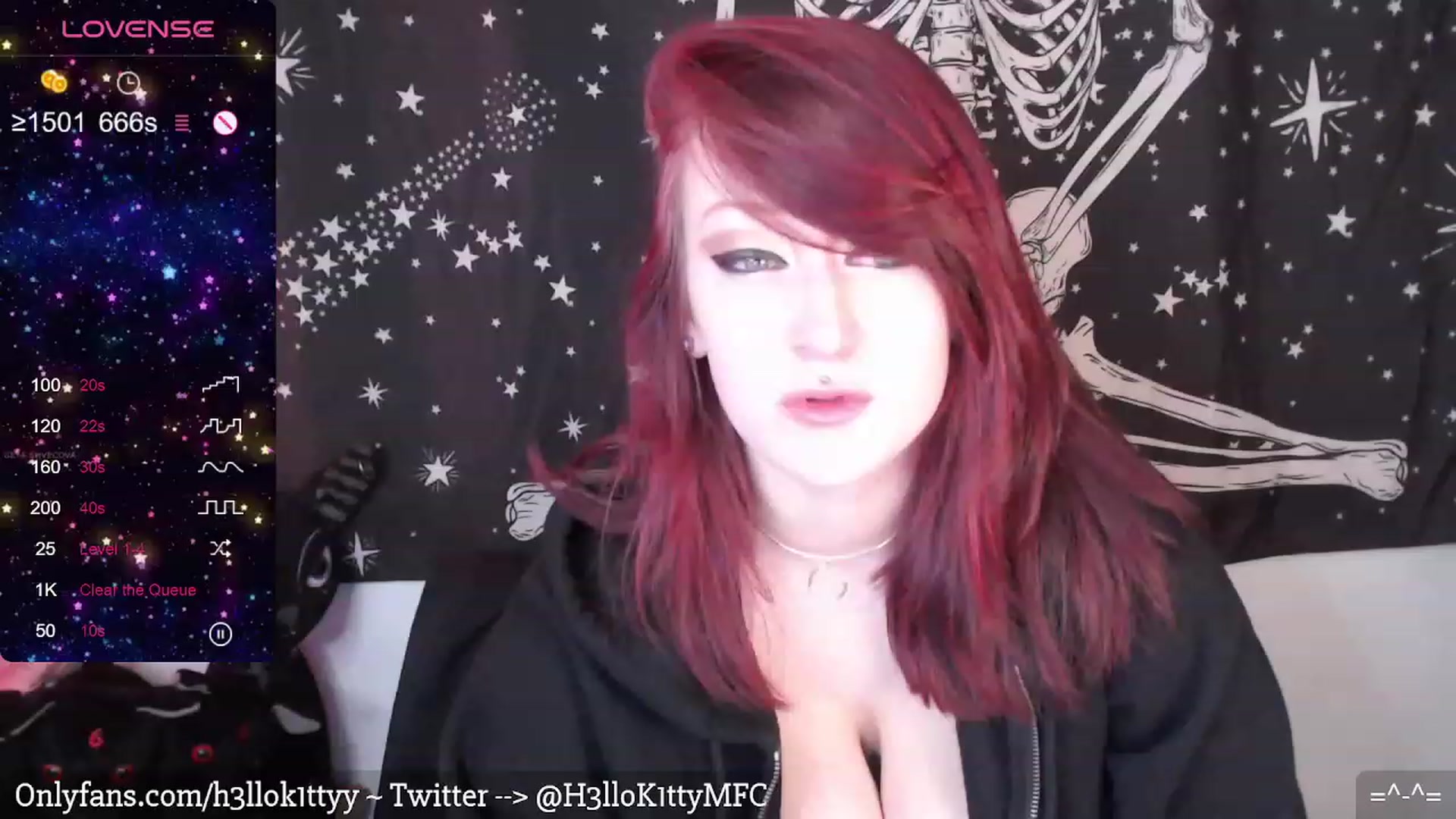 Gallery image thumbnail from H3llok1tty's myfreecams stream on, 03/08/2024, 11:39 image 4 of 20