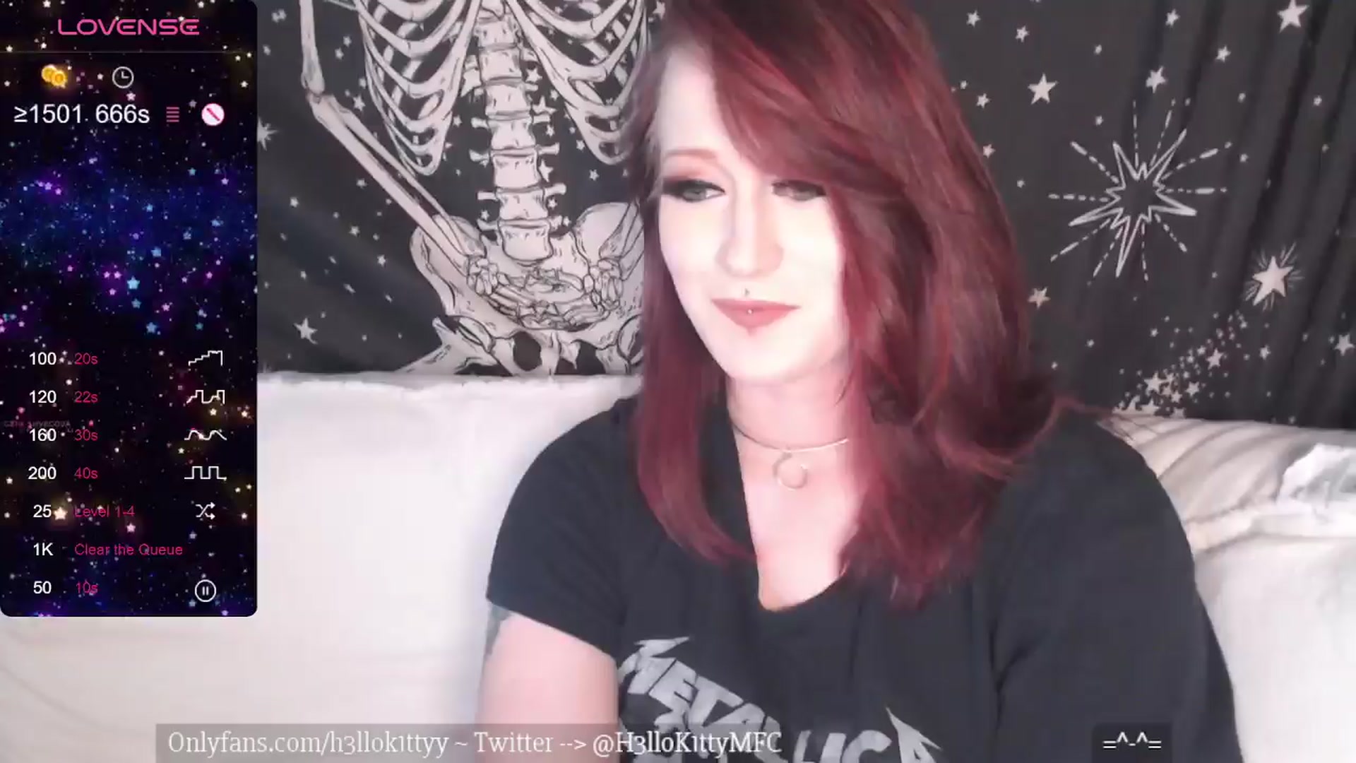 Gallery image thumbnail from H3llok1tty's myfreecams stream on, 03/27/2024, 06:06 image 19 of 20