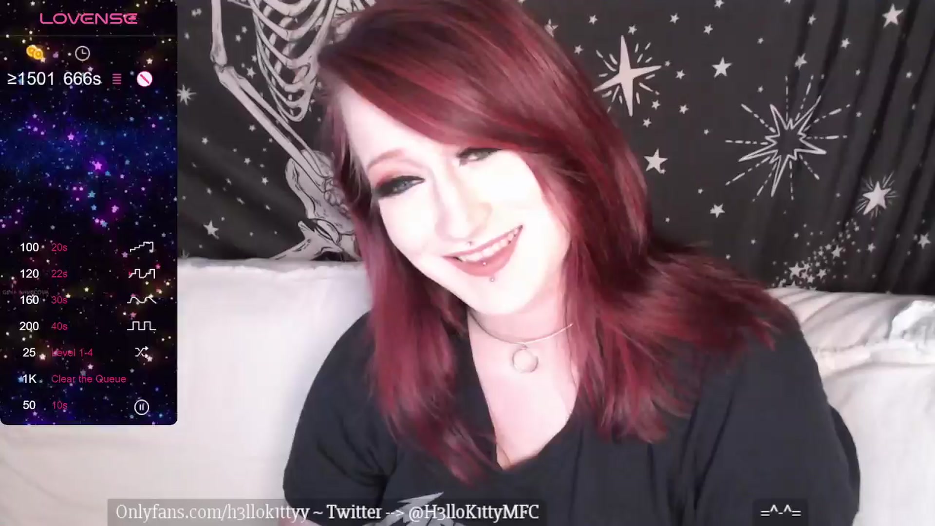 Gallery image thumbnail from H3llok1tty's myfreecams stream on, 03/27/2024, 06:06 image 13 of 20
