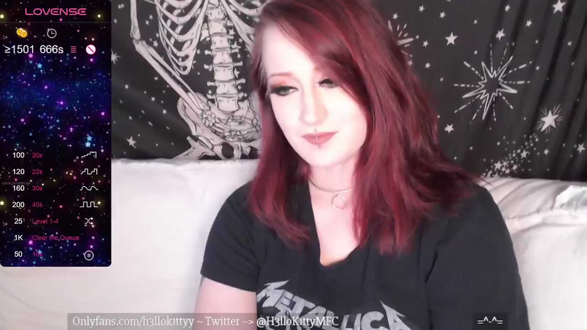 Gallery image thumbnail from H3llok1tty's myfreecams stream on, 03/27/2024, 06:06 image 15 of 20