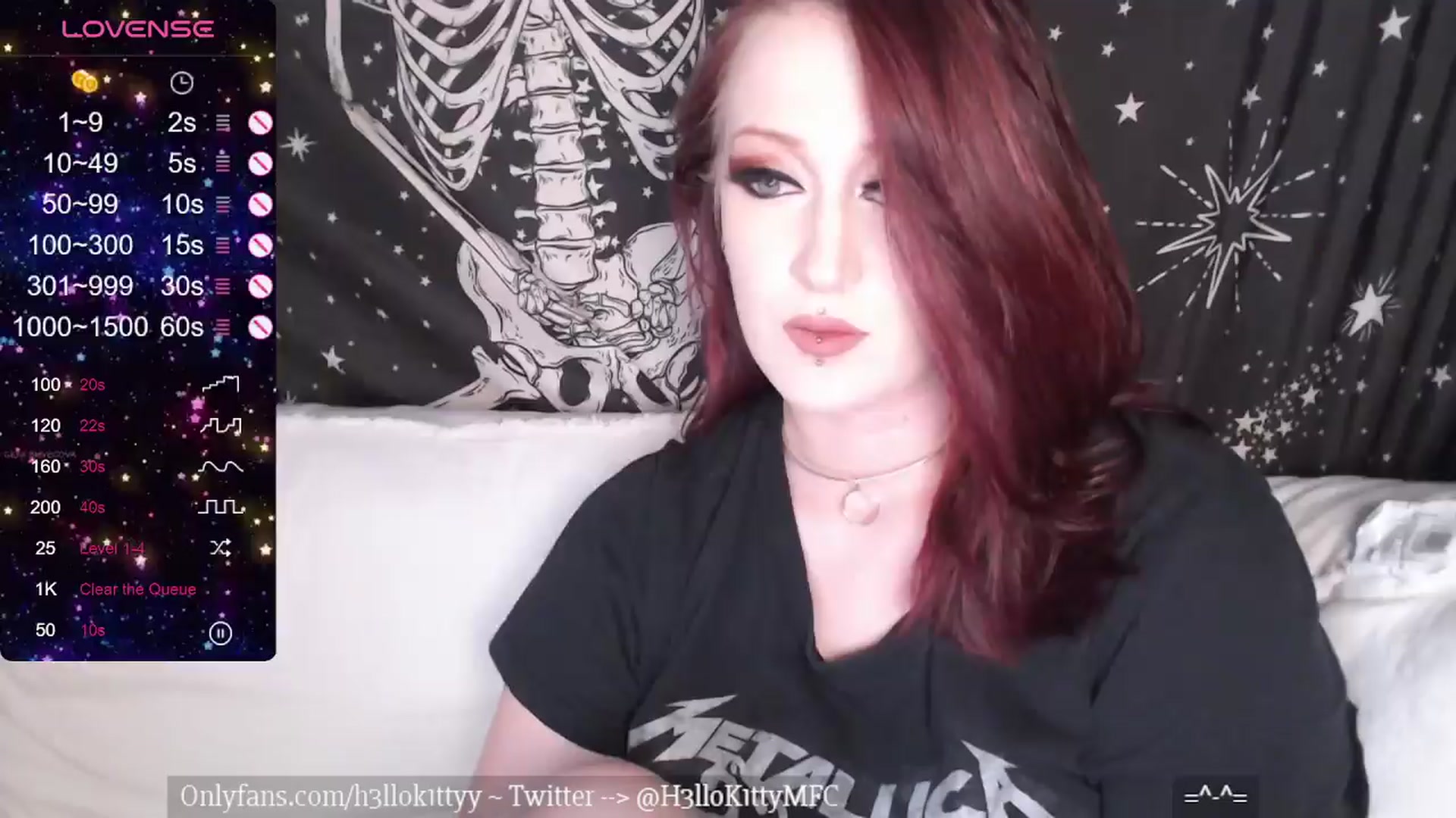 Gallery image thumbnail from H3llok1tty's myfreecams stream on, 03/27/2024, 06:06 image 6 of 20