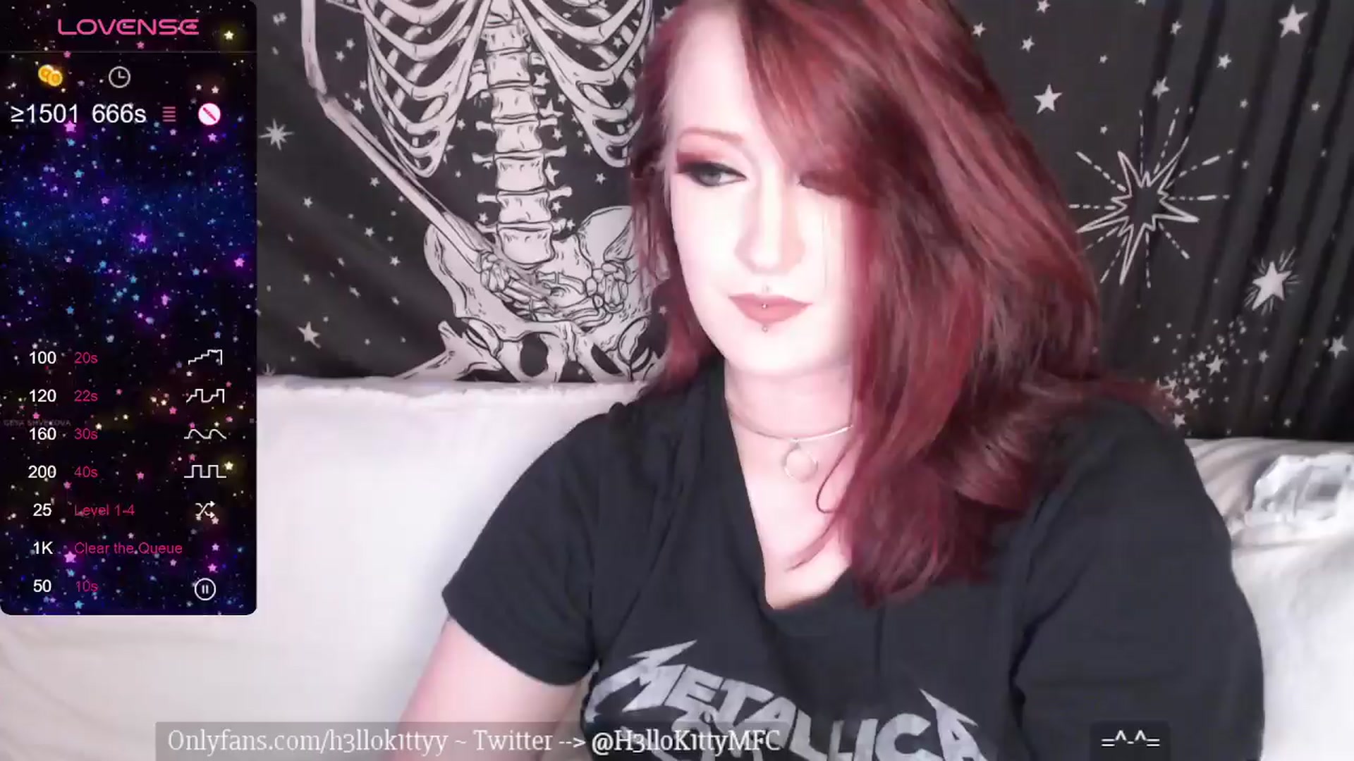 Gallery image thumbnail from H3llok1tty's myfreecams stream on, 03/27/2024, 06:06 image 7 of 20