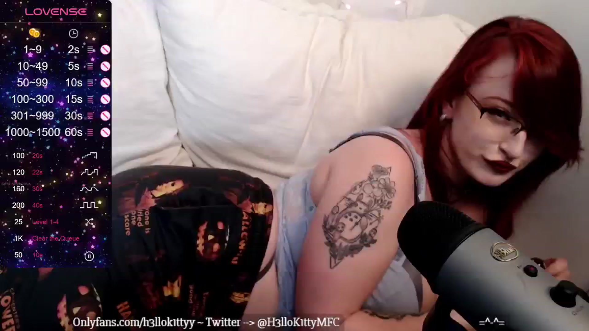 Gallery image thumbnail from H3llok1tty's myfreecams stream on, 04/29/2024, 08:02 image 11 of 20