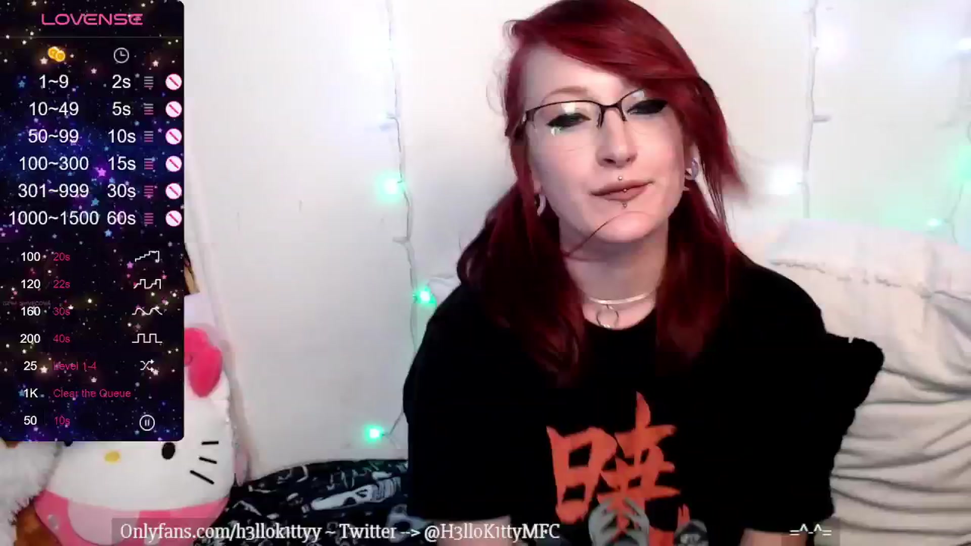 Gallery image thumbnail from H3llok1tty's myfreecams stream on, 04/30/2024, 11:07 image 10 of 20