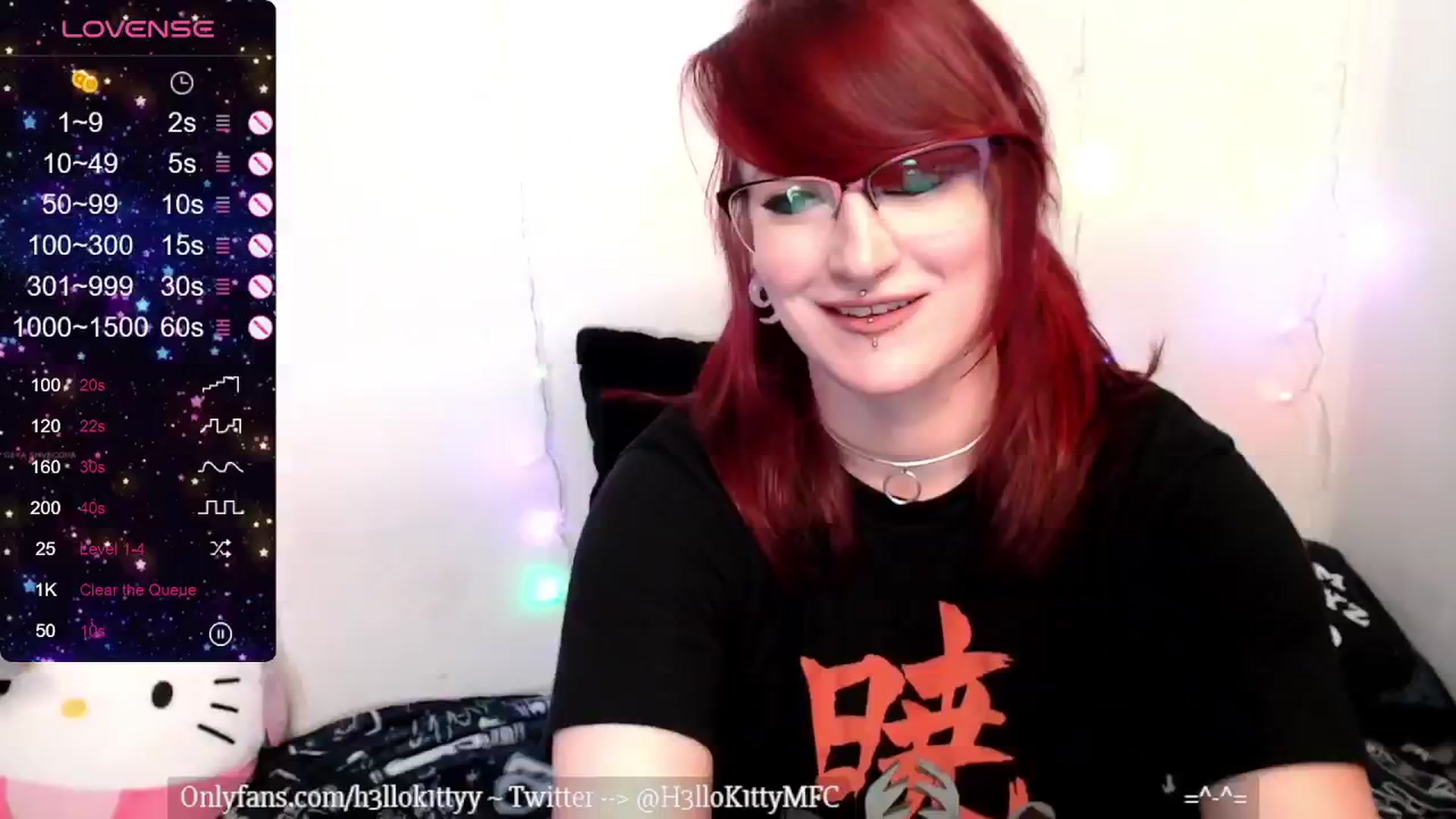 Gallery image thumbnail from H3llok1tty's myfreecams stream on, 04/30/2024, 11:07 image 7 of 20