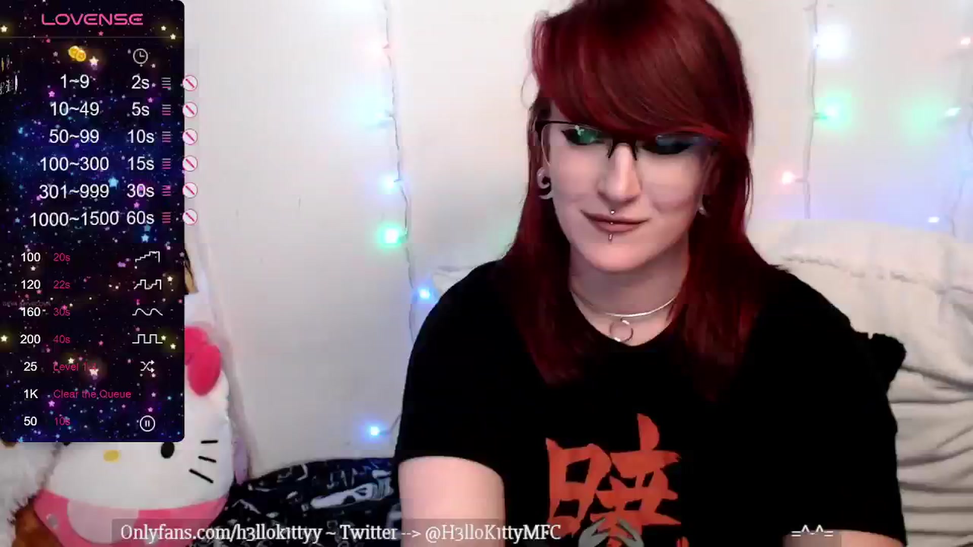 Gallery image thumbnail from H3llok1tty's myfreecams stream on, 04/30/2024, 11:07 image 11 of 20