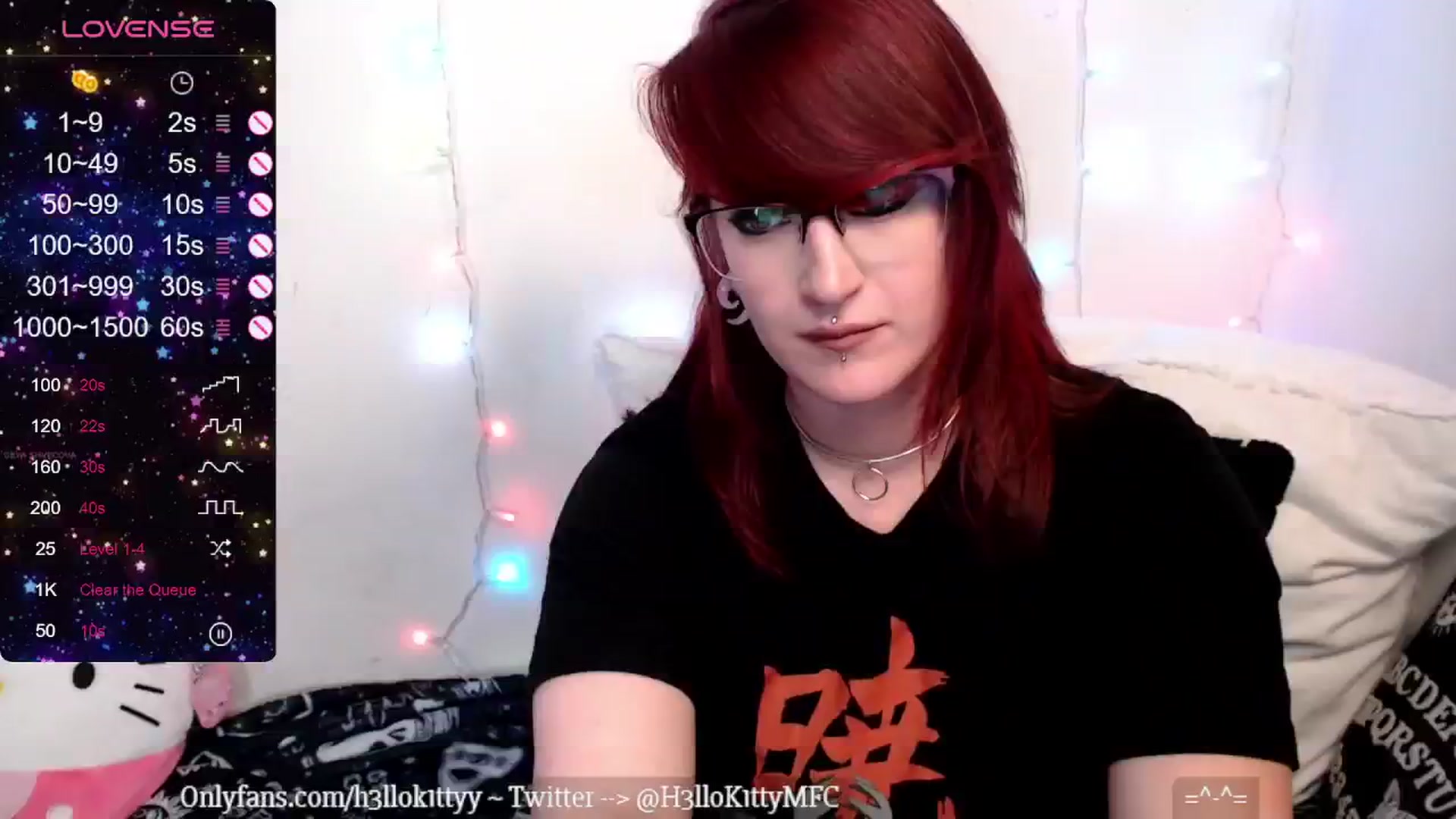 Gallery image thumbnail from H3llok1tty's myfreecams stream on, 04/30/2024, 11:07 image 19 of 20