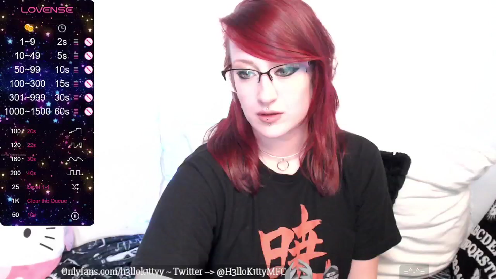 Gallery image thumbnail from H3llok1tty's myfreecams stream on, 04/30/2024, 11:07 image 14 of 20