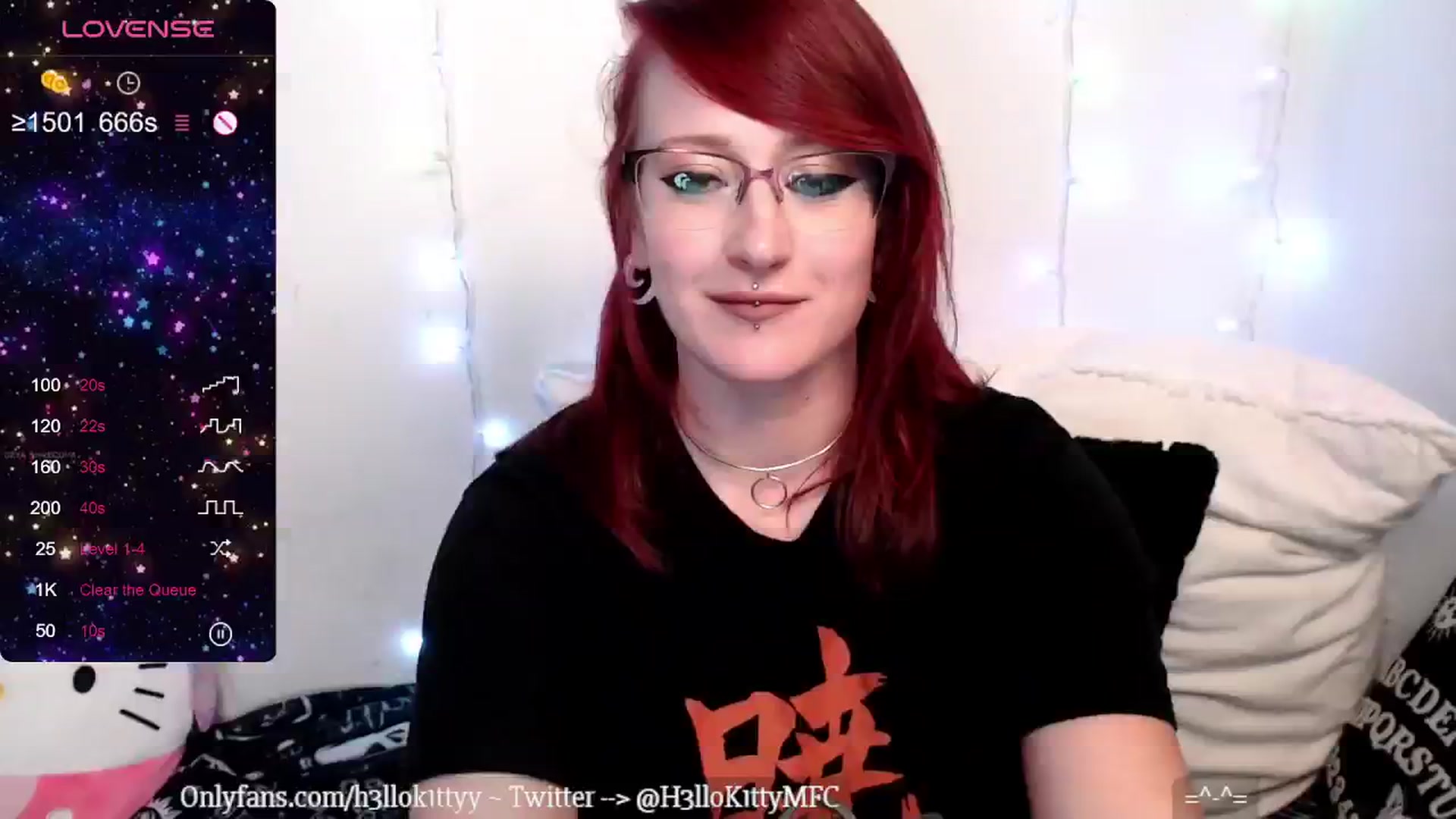 Gallery image thumbnail from H3llok1tty's myfreecams stream on, 04/30/2024, 11:07 image 17 of 20