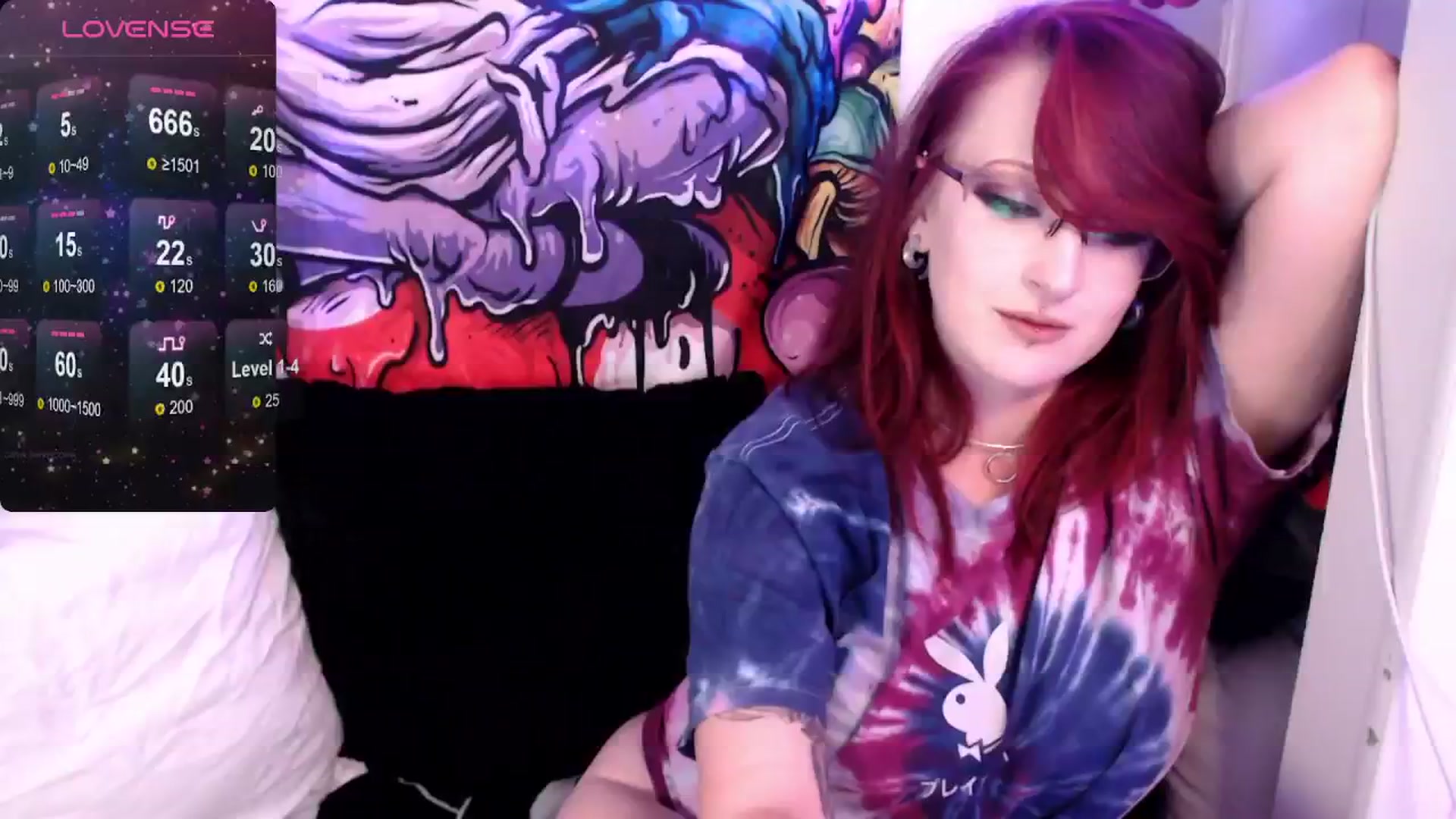 Gallery image thumbnail from H3llok1tty's myfreecams stream on, 06/21/2024, 11:42 image 15 of 20
