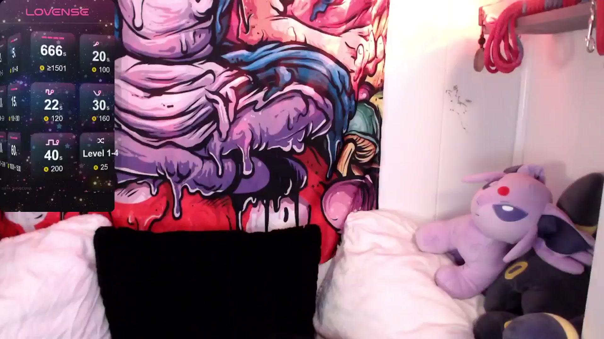 Gallery image thumbnail from H3llok1tty's myfreecams stream on, 06/21/2024, 11:42 image 16 of 20