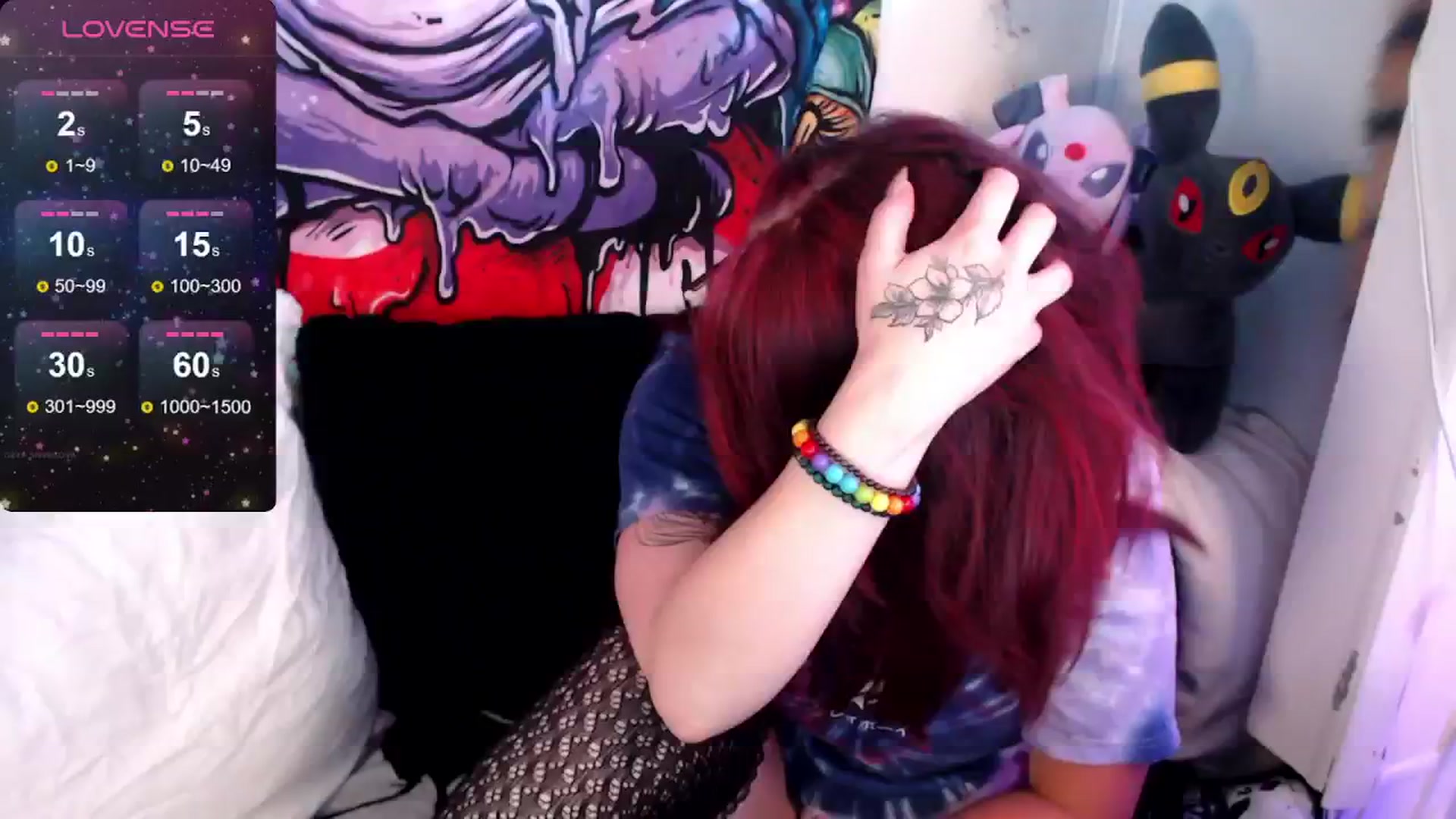 Gallery image thumbnail from H3llok1tty's myfreecams stream on, 06/21/2024, 11:42 image 14 of 20