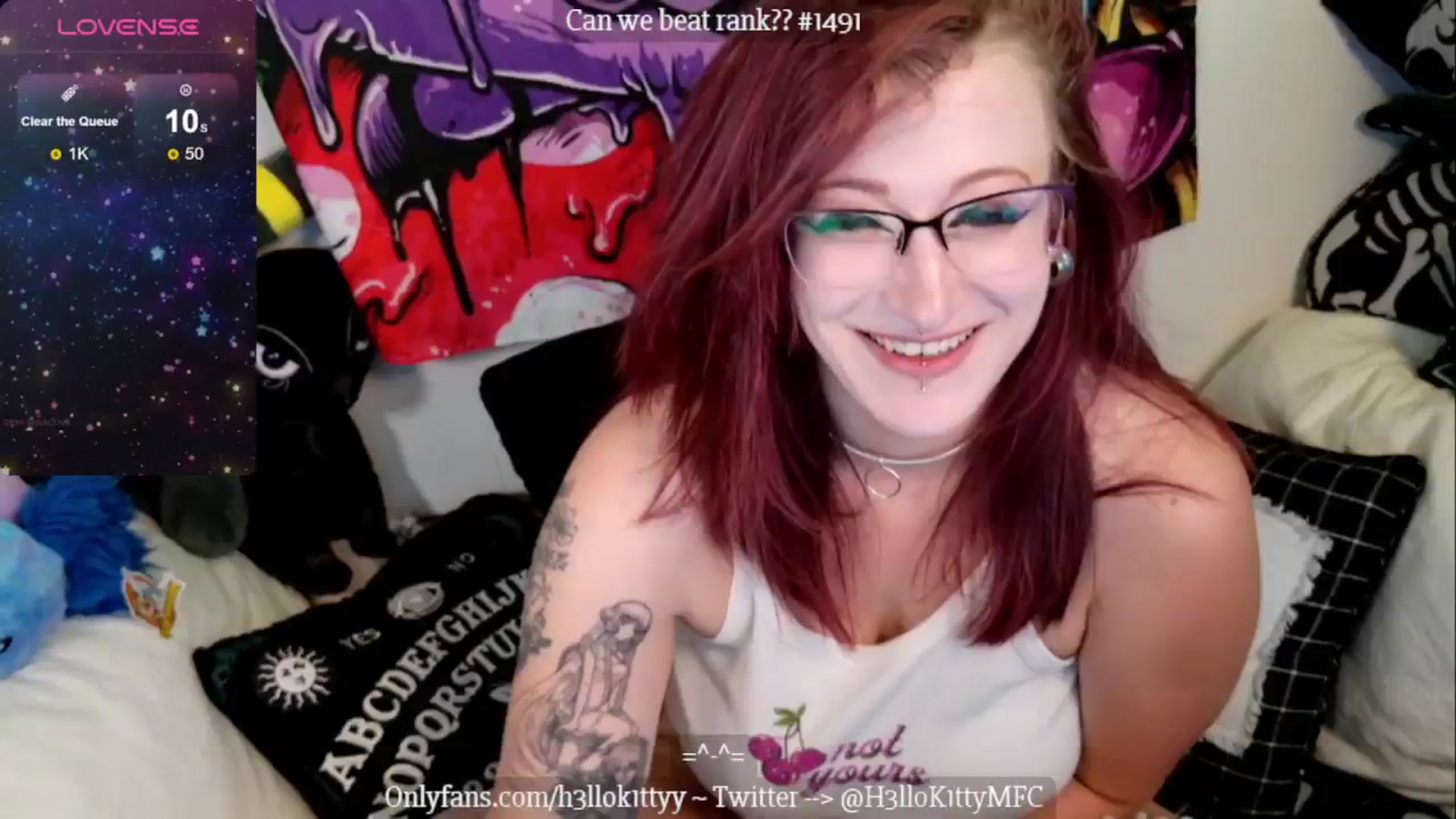 Gallery image thumbnail from H3llok1tty's myfreecams stream on, 07/30/2024, 10:11 image 3 of 20