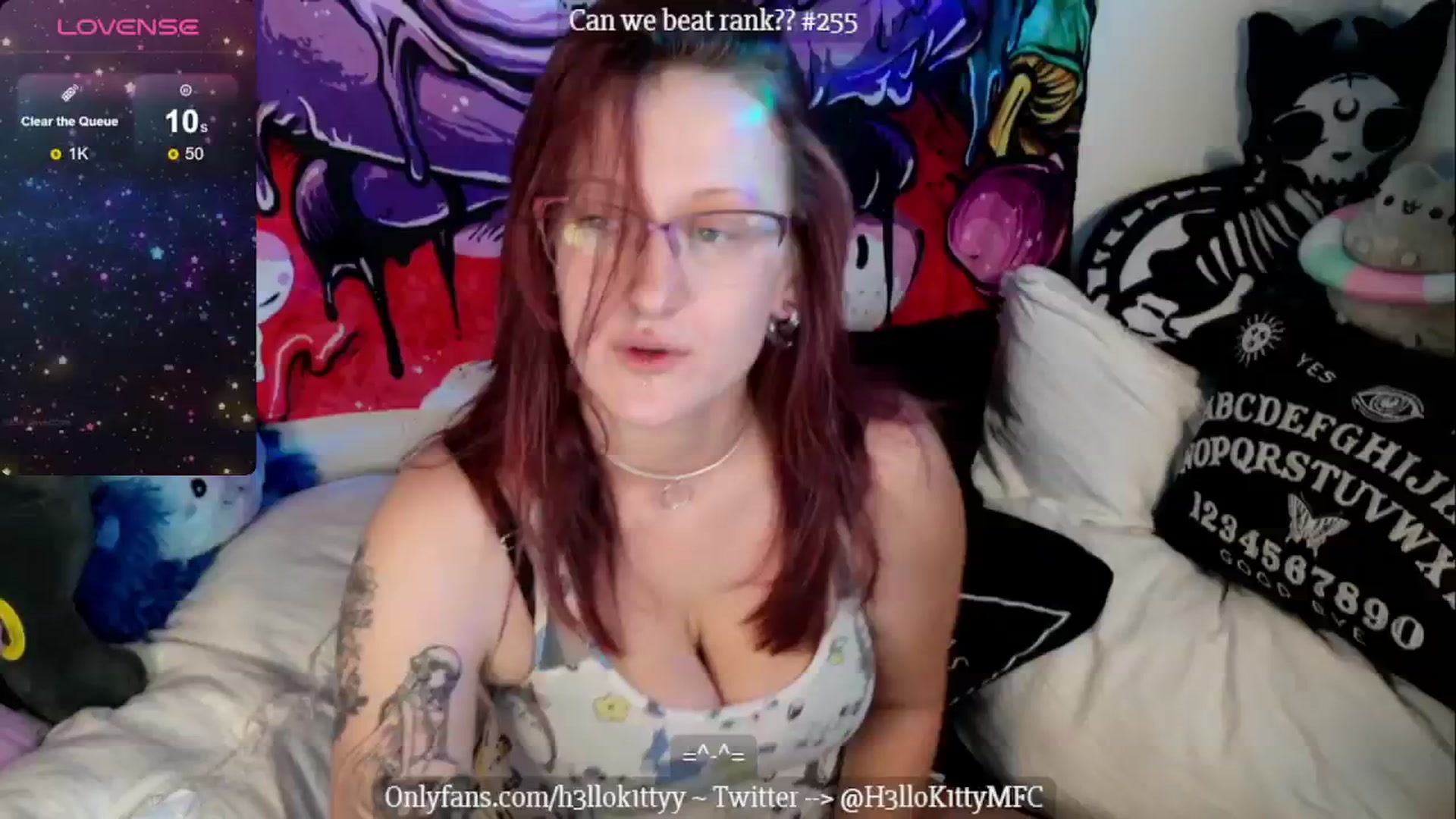 Gallery image thumbnail from H3llok1tty's myfreecams stream on, 08/06/2024, 11:40 image 12 of 20