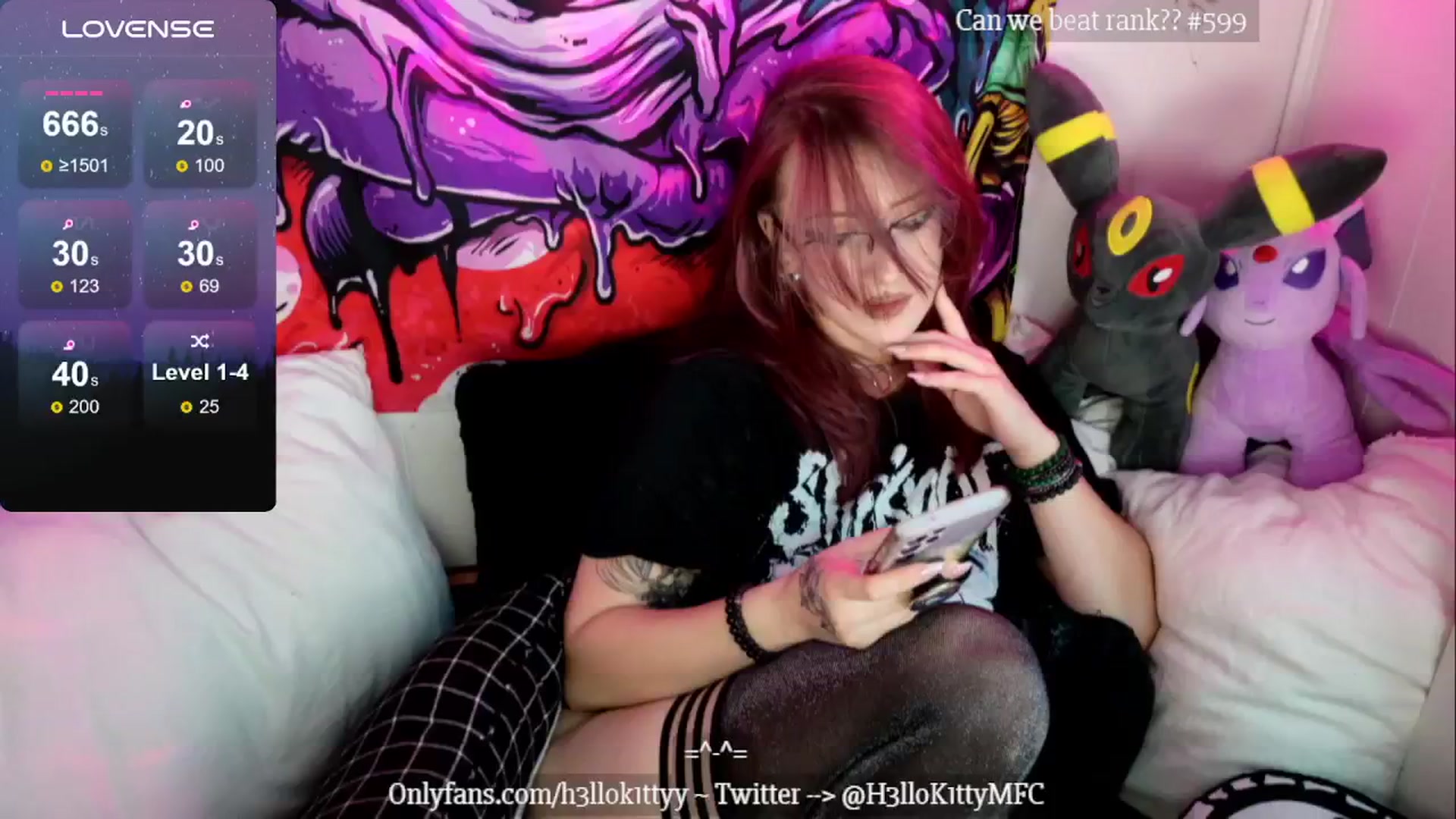 Gallery image thumbnail from H3llok1tty's myfreecams stream on, 08/13/2024, 10:27 image 18 of 20