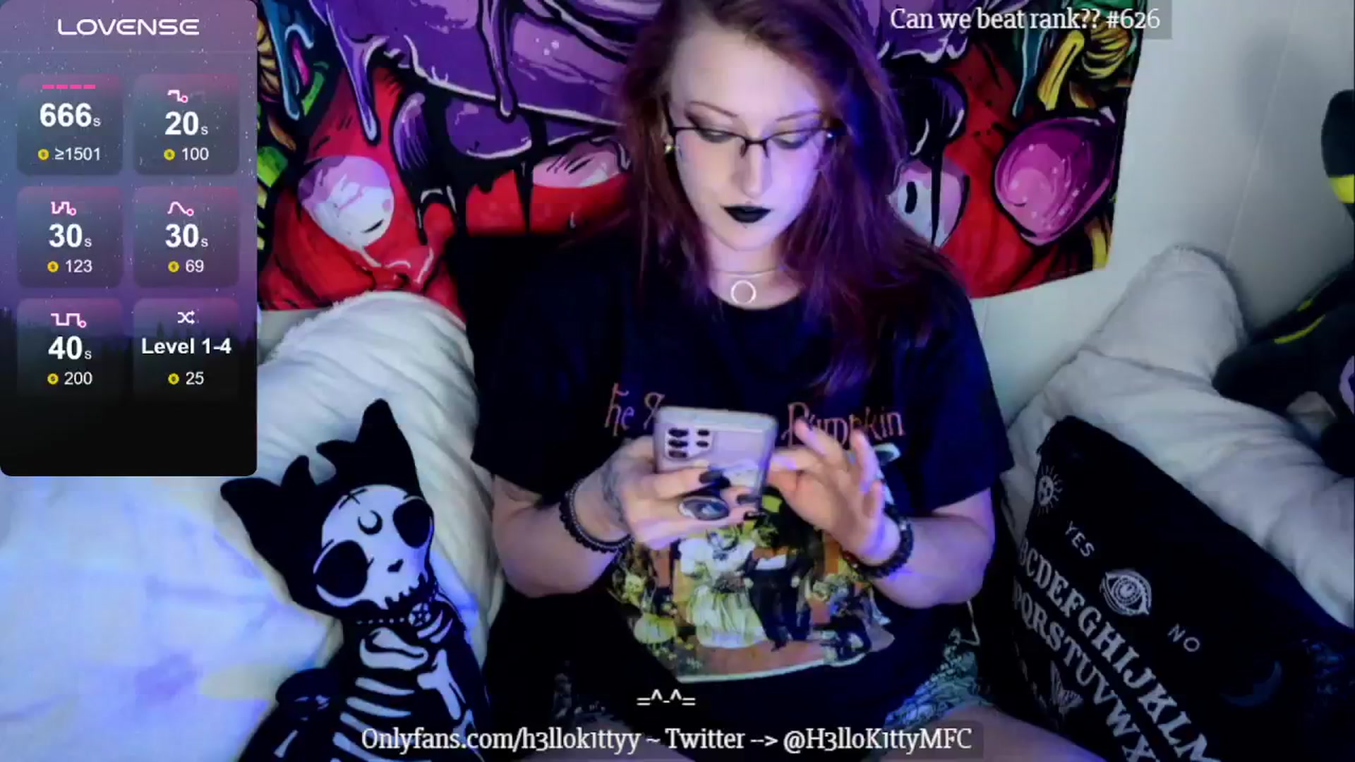 Gallery image thumbnail from H3llok1tty's myfreecams stream on, 08/15/2024, 11:35 image 18 of 20
