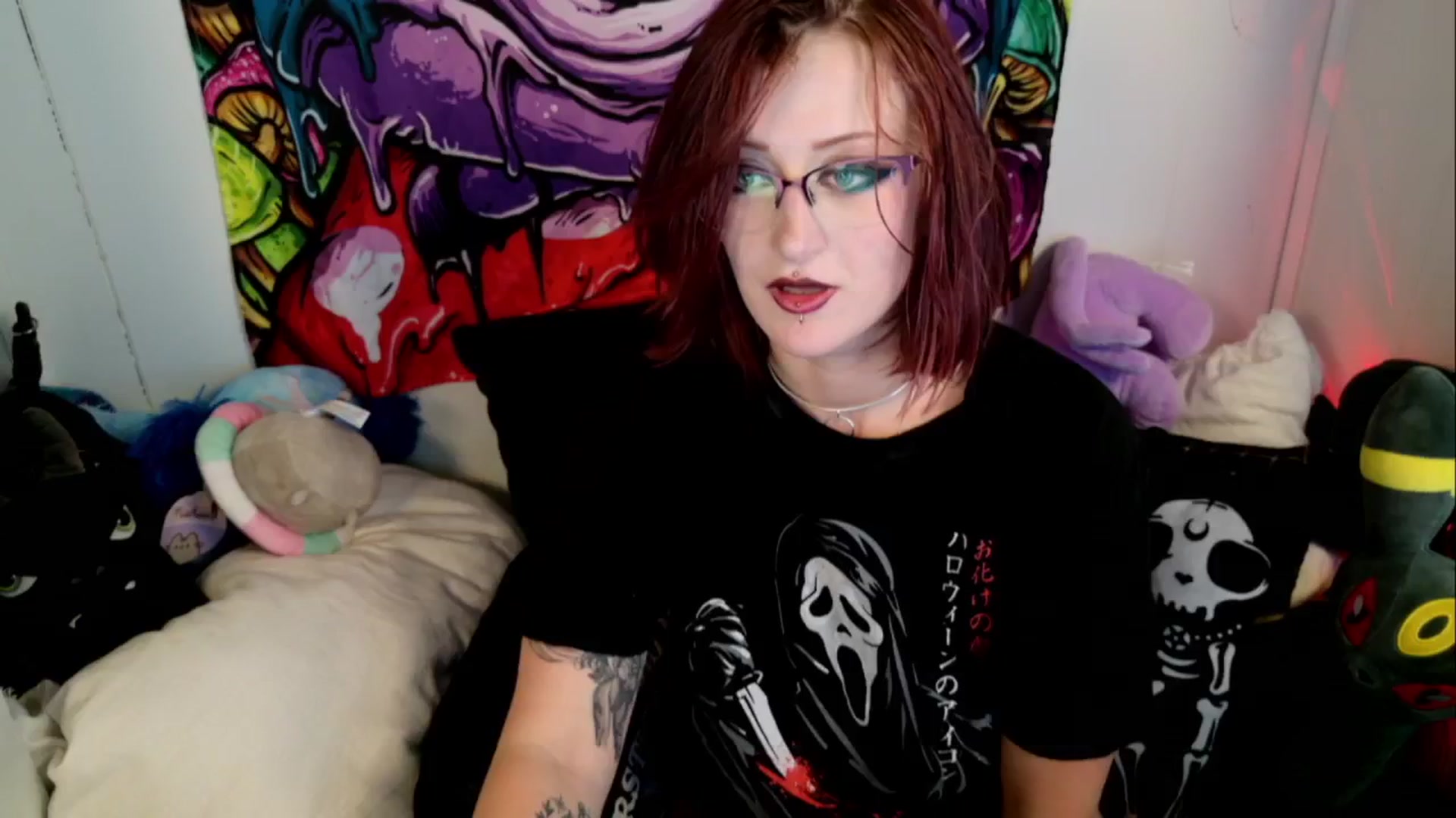 Gallery image thumbnail from H3llok1tty's myfreecams stream on, 09/14/2024, 12:14 image 1 of 20