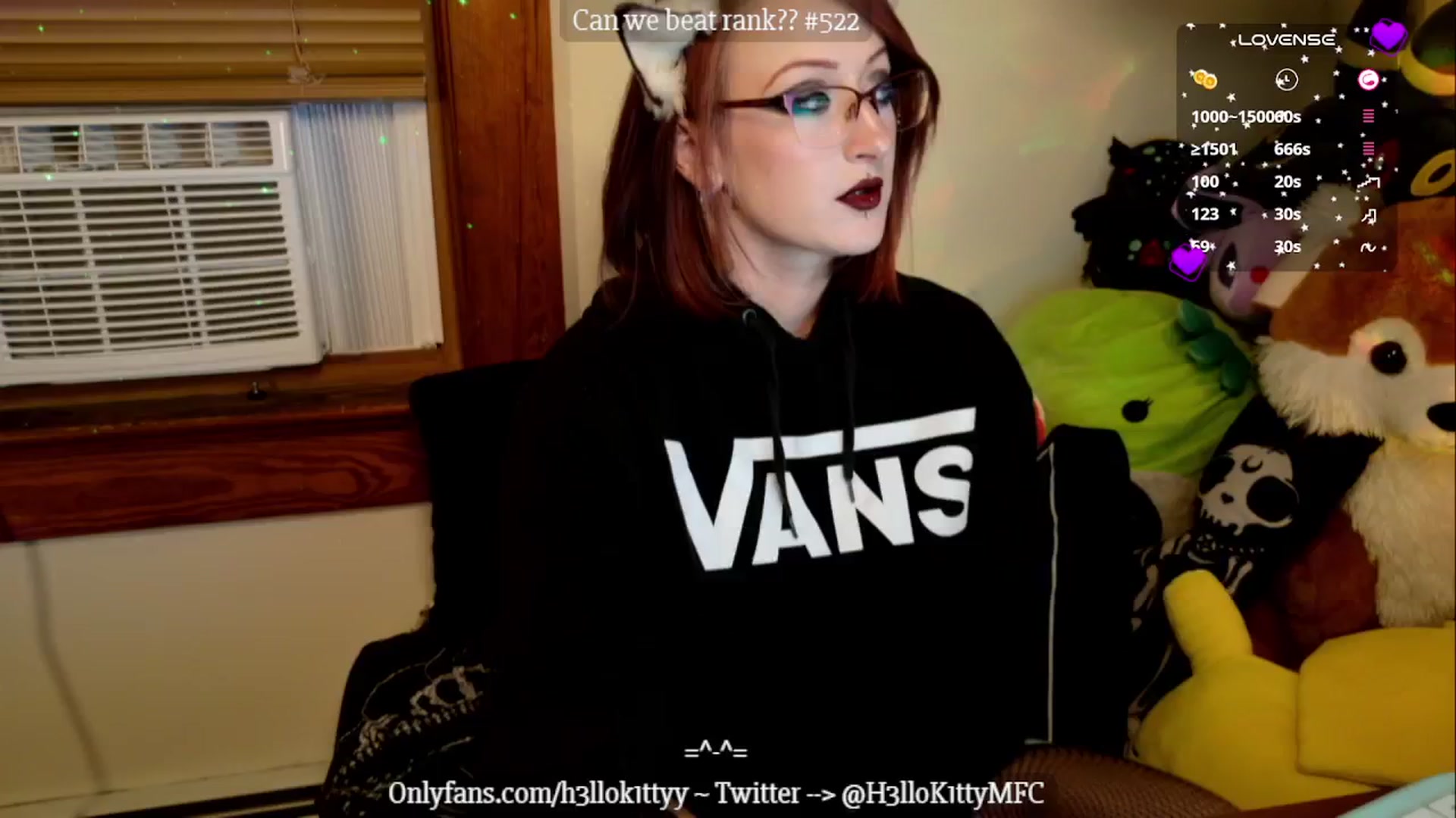 Gallery image thumbnail from H3llok1tty's myfreecams stream on, 10/10/2024, 14:16 image 2 of 20