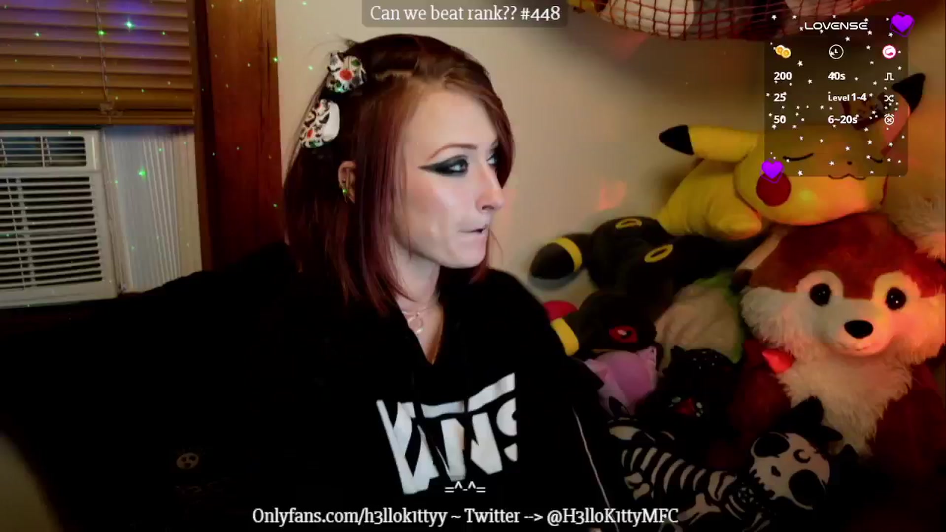 Gallery image thumbnail from H3llok1tty's myfreecams stream on, 10/10/2024, 14:16 image 9 of 20