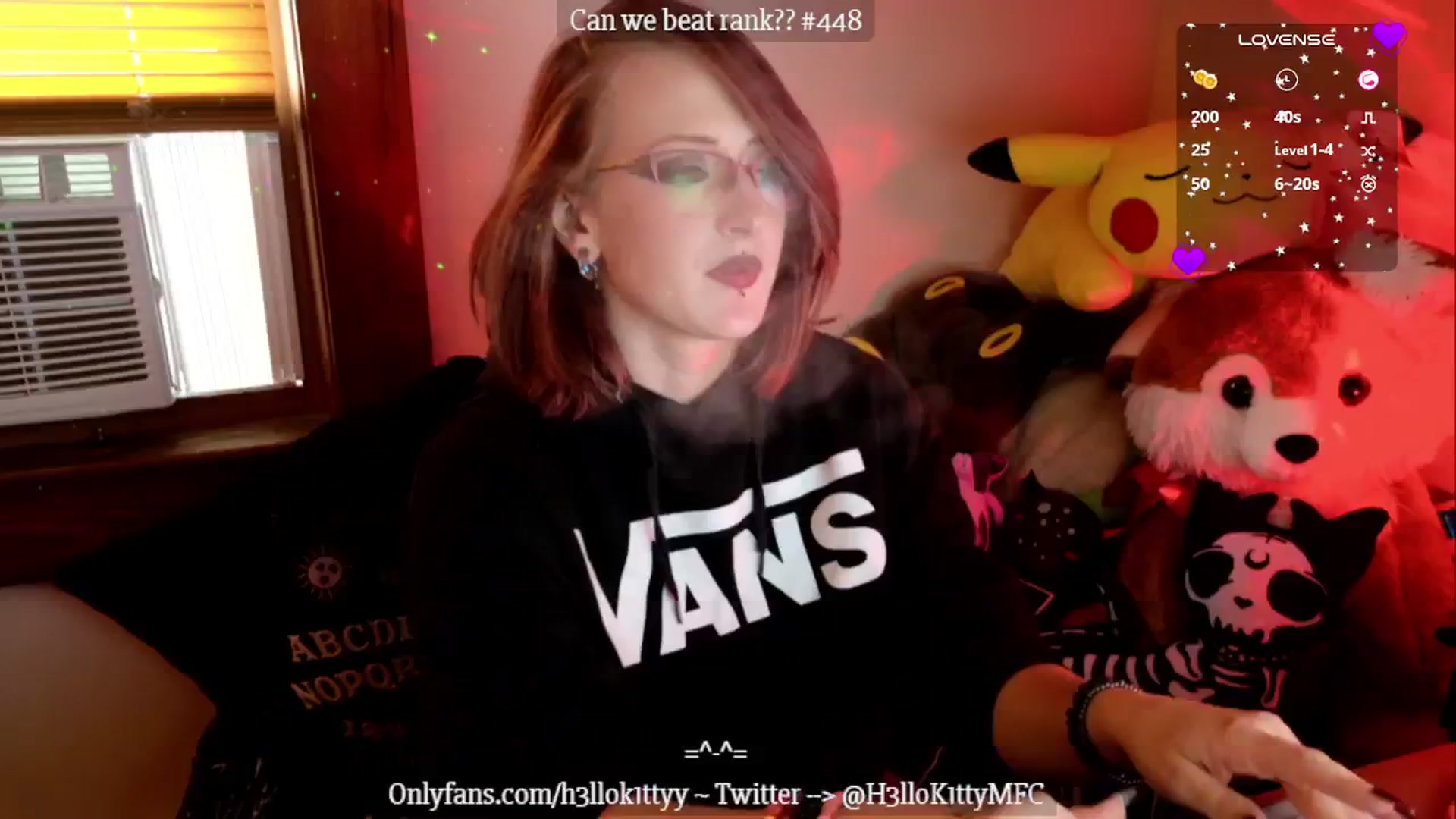 Gallery image thumbnail from H3llok1tty's myfreecams stream on, 10/10/2024, 14:16 image 15 of 20