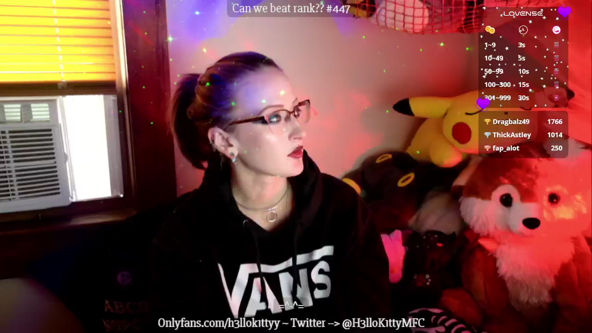 Gallery image thumbnail from H3llok1tty's myfreecams stream on, 10/10/2024, 14:16 image 14 of 20