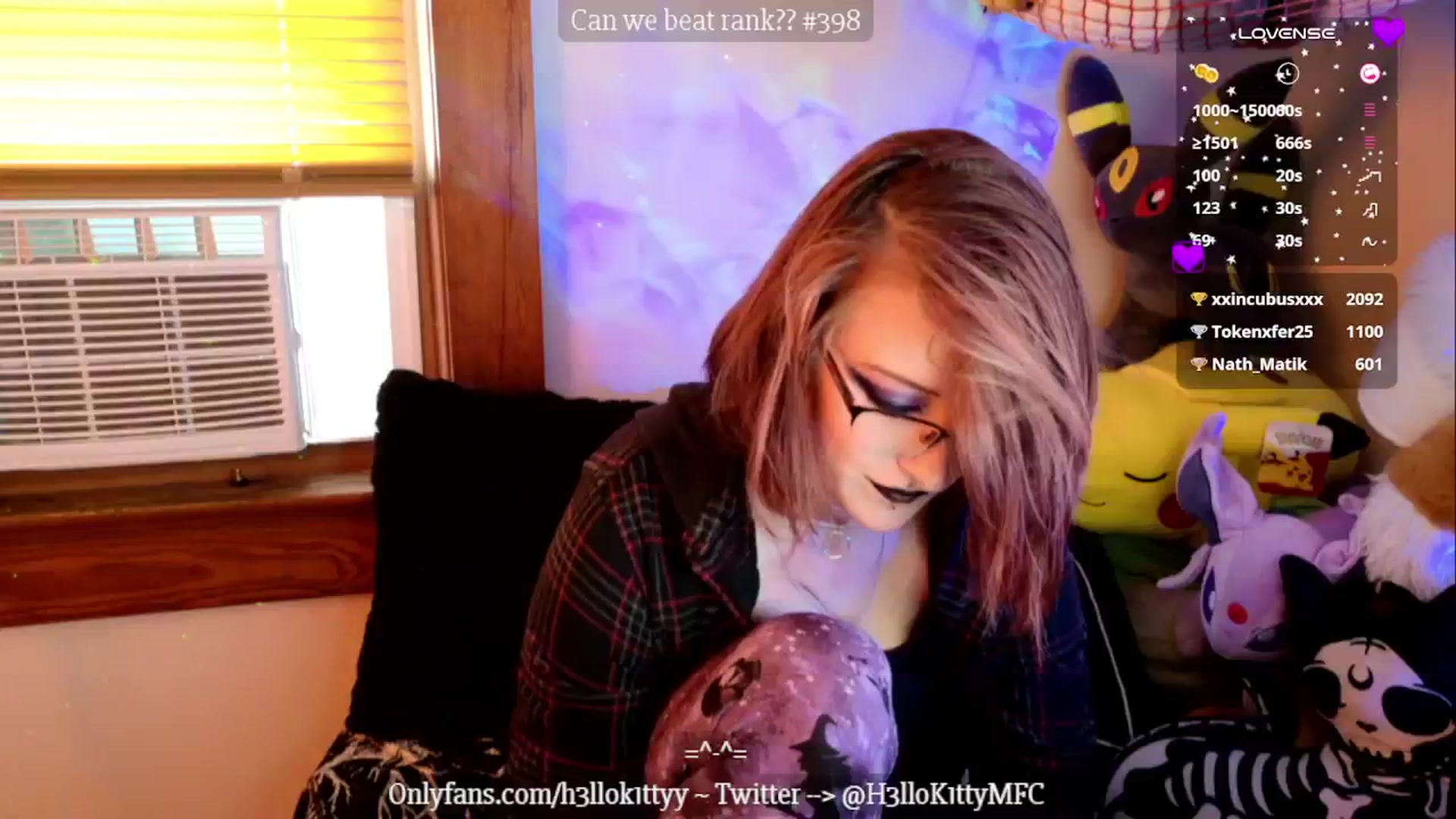 Gallery image thumbnail from H3llok1tty's myfreecams stream on, 10/11/2024, 14:33 image 15 of 20