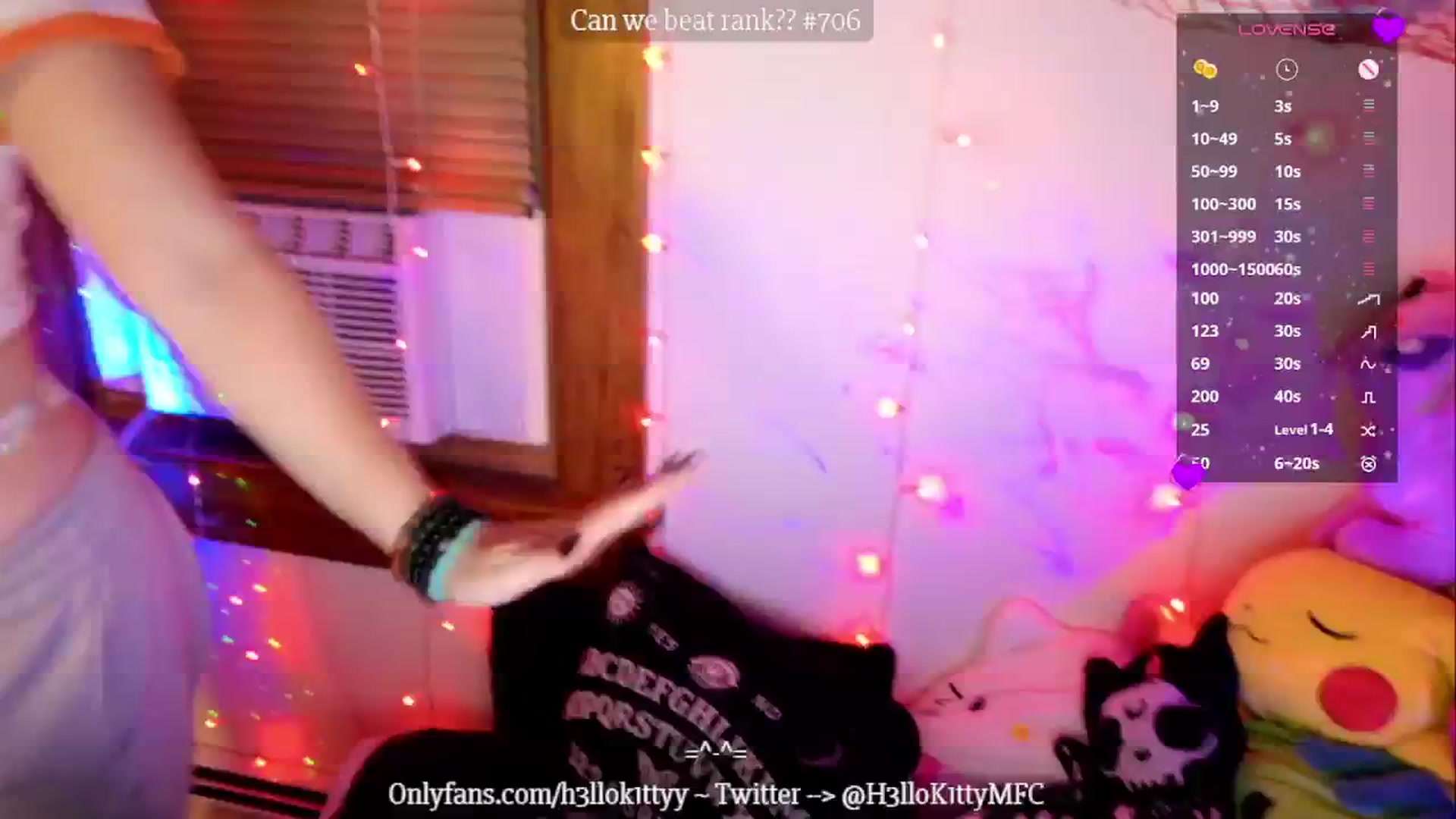 Gallery image thumbnail from H3llok1tty's myfreecams stream on, 10/29/2024, 10:04 image 13 of 20