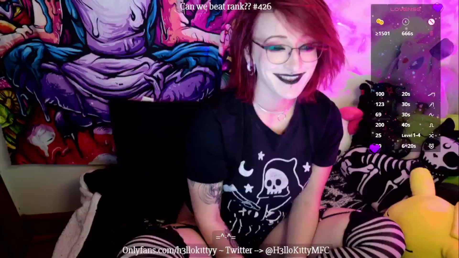 Gallery image thumbnail from H3llok1tty's myfreecams stream on, 11/16/2024, 15:32 image 4 of 20
