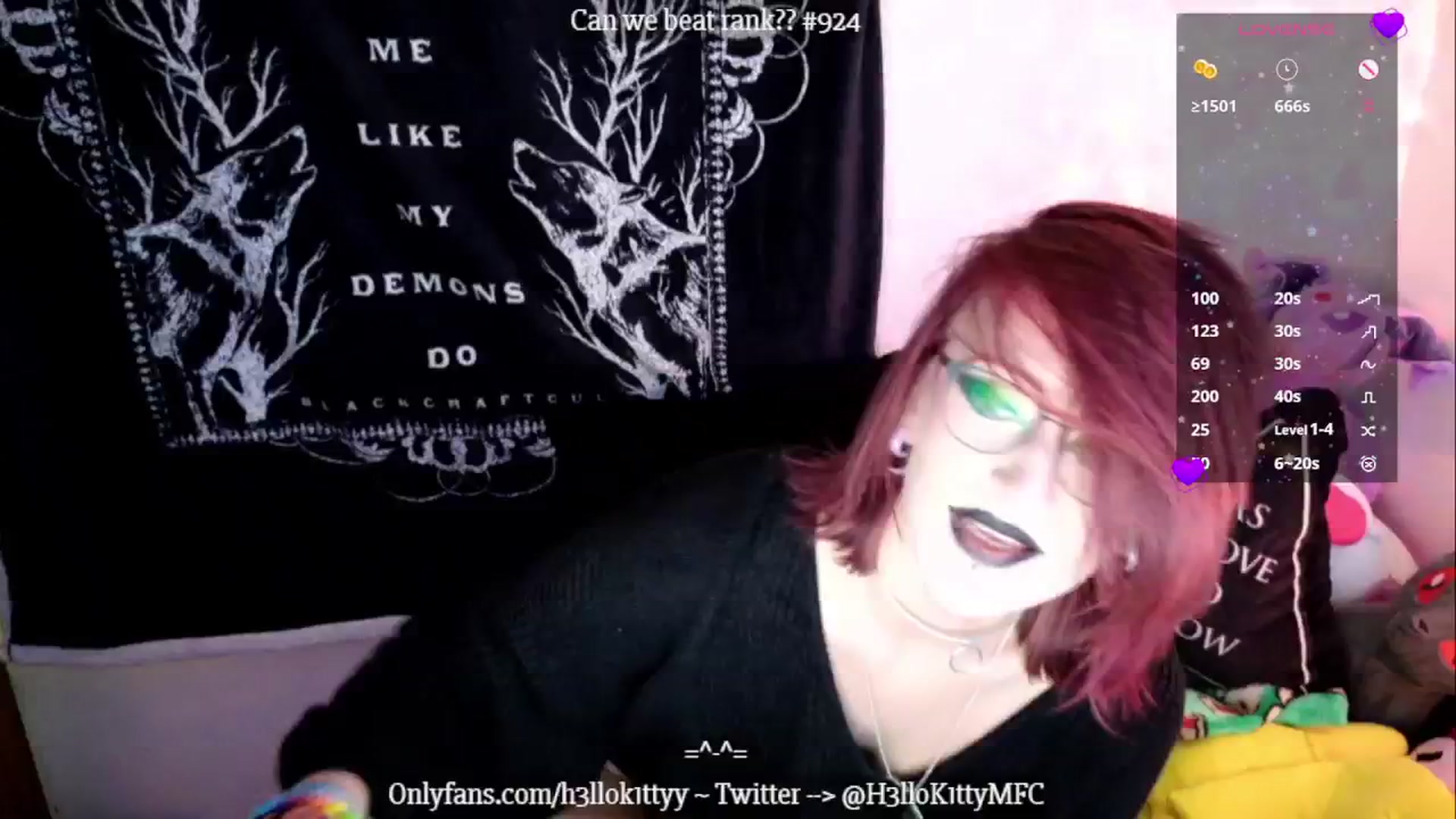 Gallery image thumbnail from H3llok1tty's myfreecams stream on, 12/08/2024, 10:50 image 18 of 20
