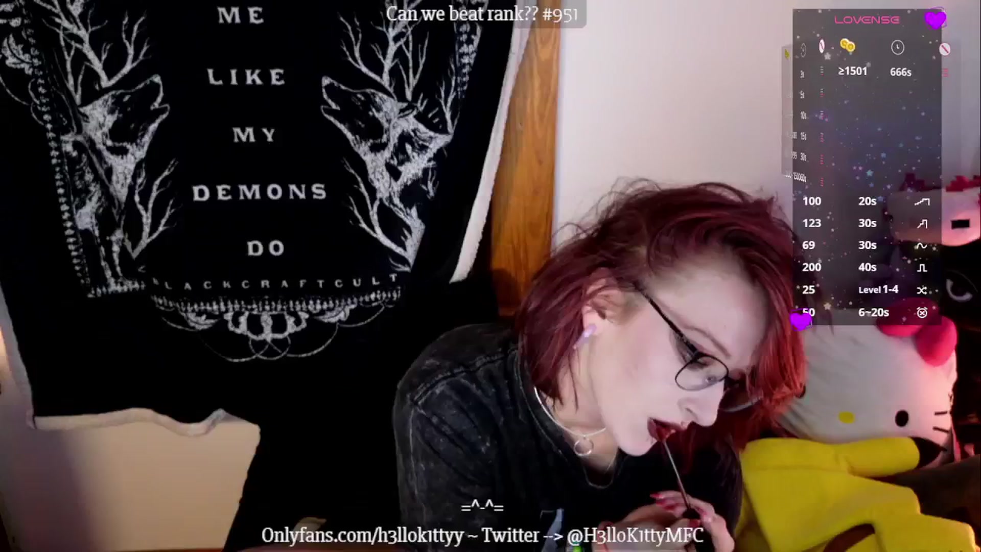 Gallery image thumbnail from H3llok1tty's myfreecams stream on, 12/09/2024, 23:29 image 19 of 20