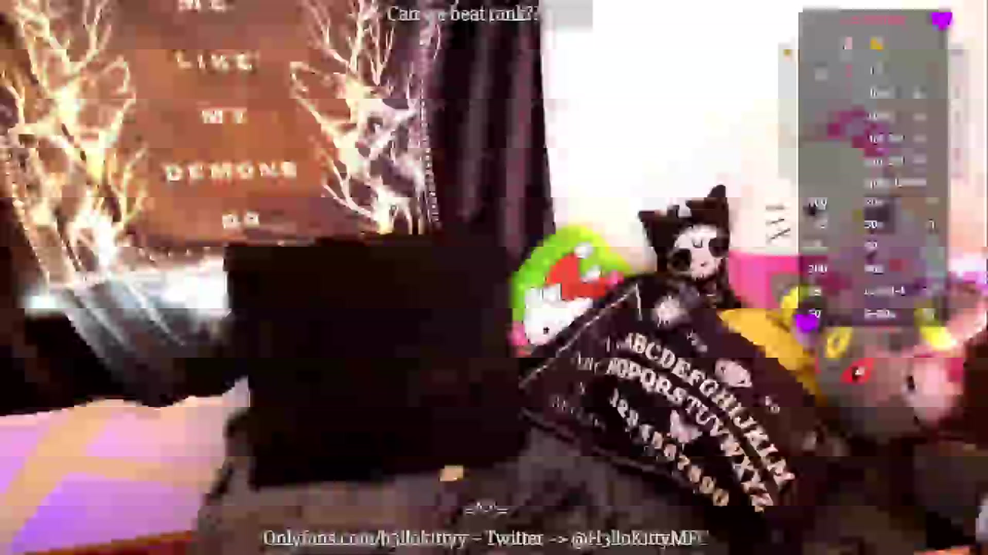 Gallery image thumbnail from H3llok1tty's myfreecams stream on, 12/12/2024, 18:14 image 14 of 20
