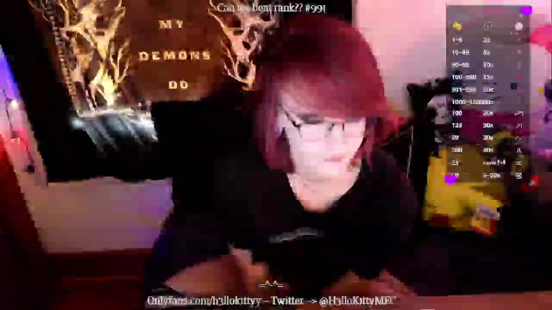 Gallery image thumbnail from H3llok1tty's myfreecams stream on, 12/12/2024, 18:14 image 9 of 20