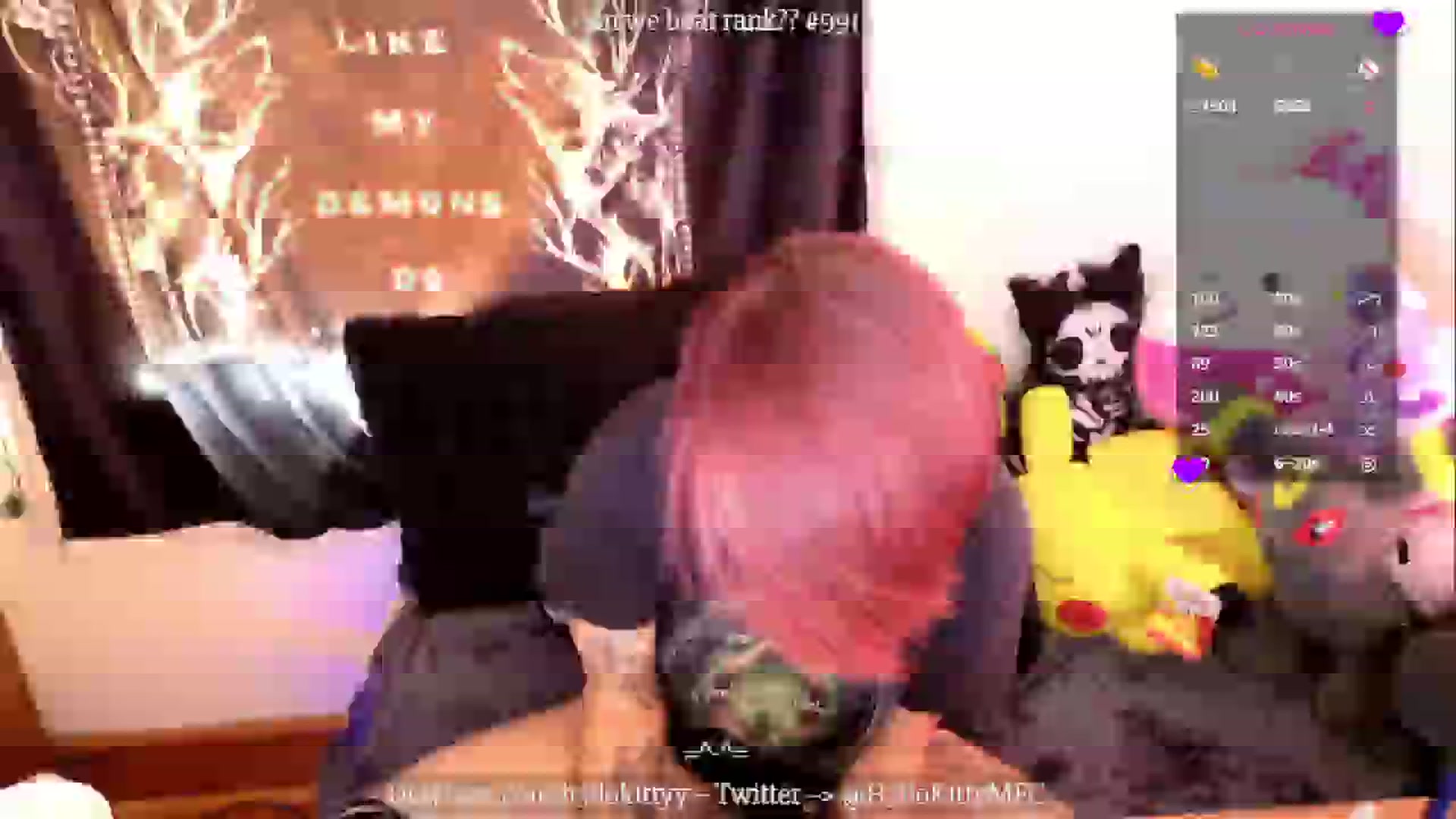 Gallery image thumbnail from H3llok1tty's myfreecams stream on, 12/12/2024, 18:14 image 4 of 20