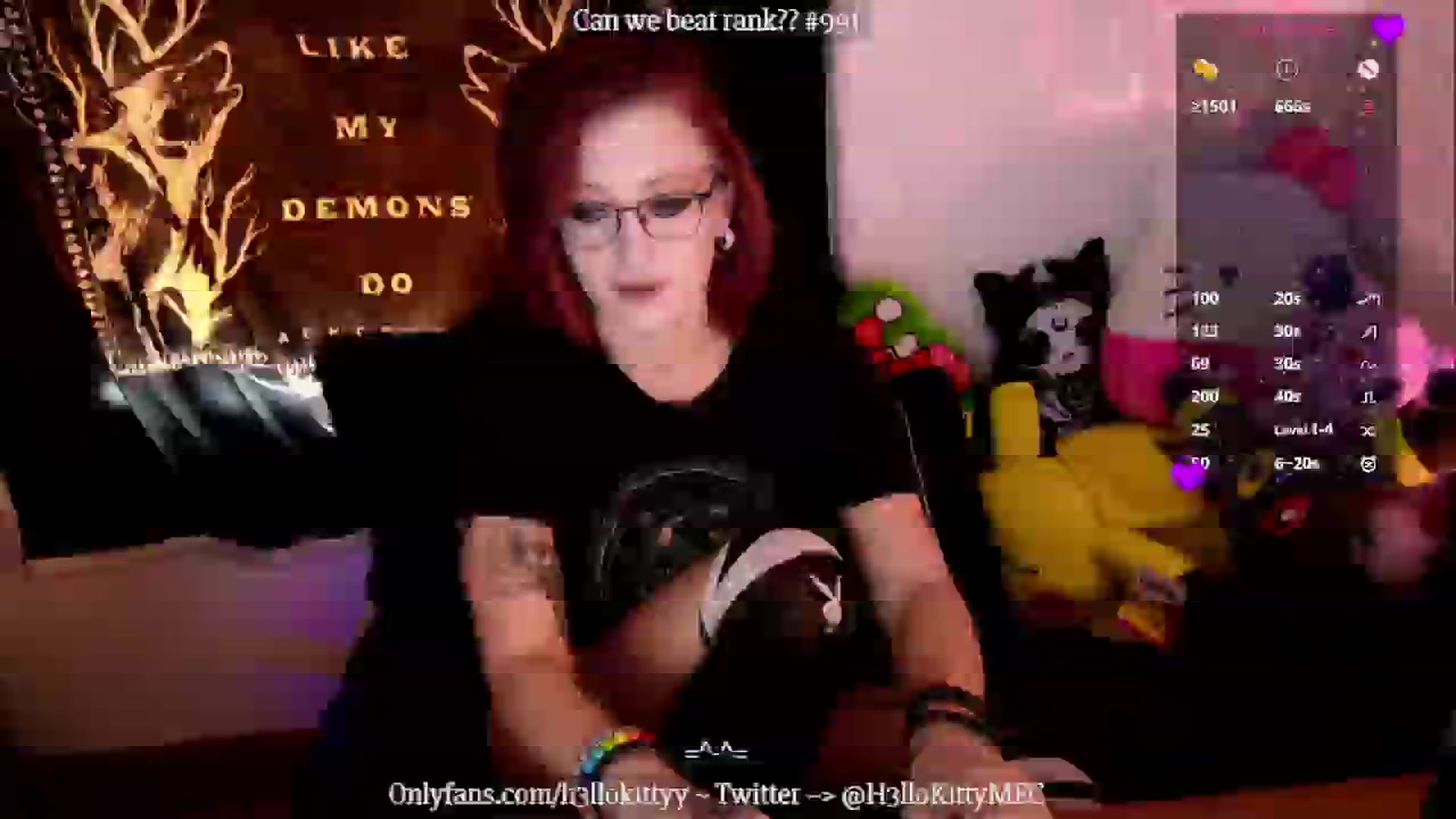 Gallery image thumbnail from H3llok1tty's myfreecams stream on, 12/12/2024, 18:14 image 1 of 20