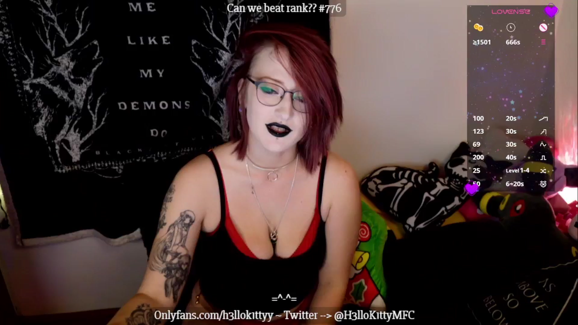 Gallery image thumbnail from H3llok1tty's myfreecams stream on, 12/18/2024, 12:53 image 11 of 20